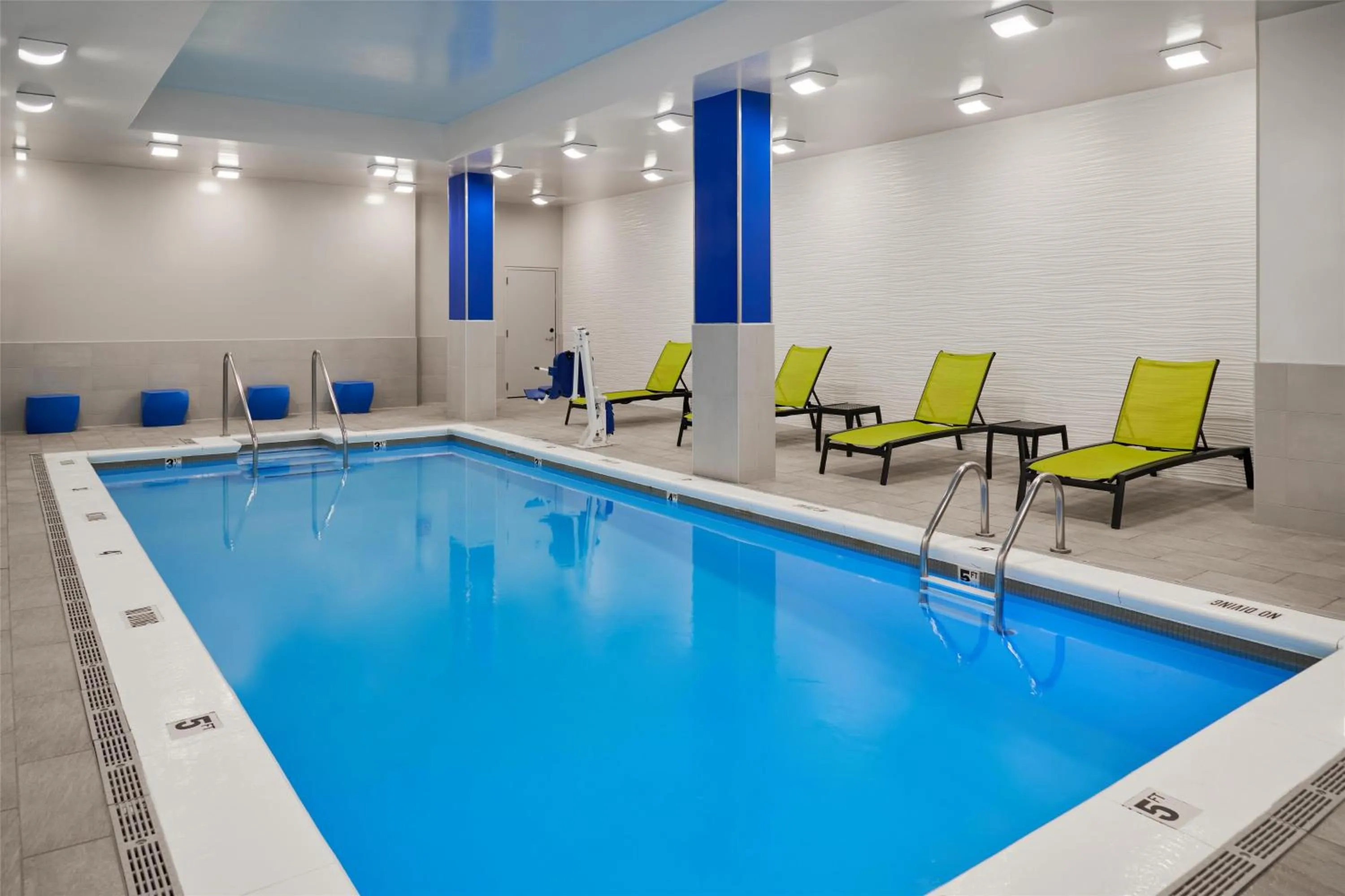 Pool view in Homewood Suites by Hilton Grand Rapids Downtown