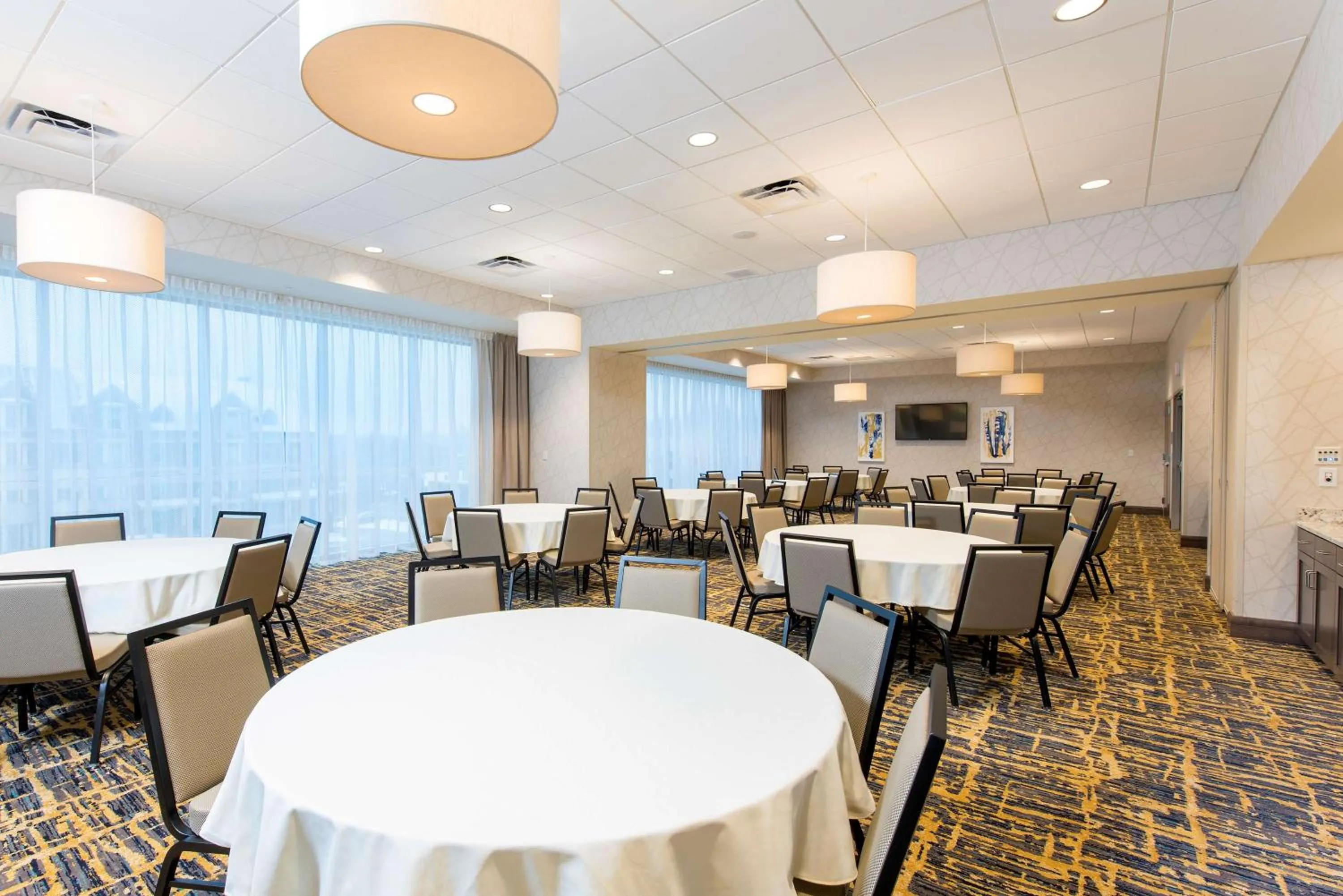 Meeting/conference room in Hampton Inn & Suites Grand Rapids Downtown