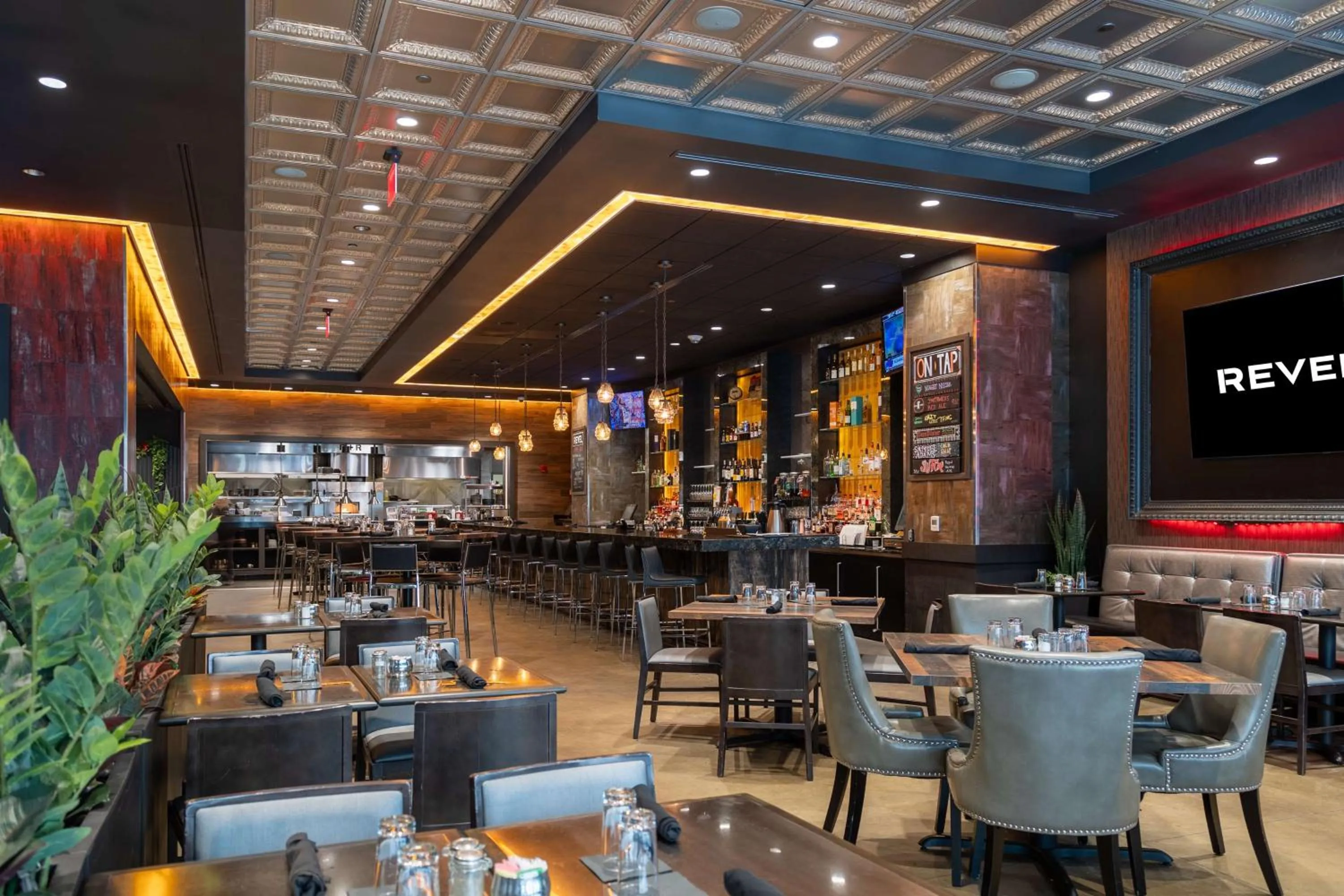 Restaurant/places to eat in Hilton Garden Inn Pittsburgh Downtown