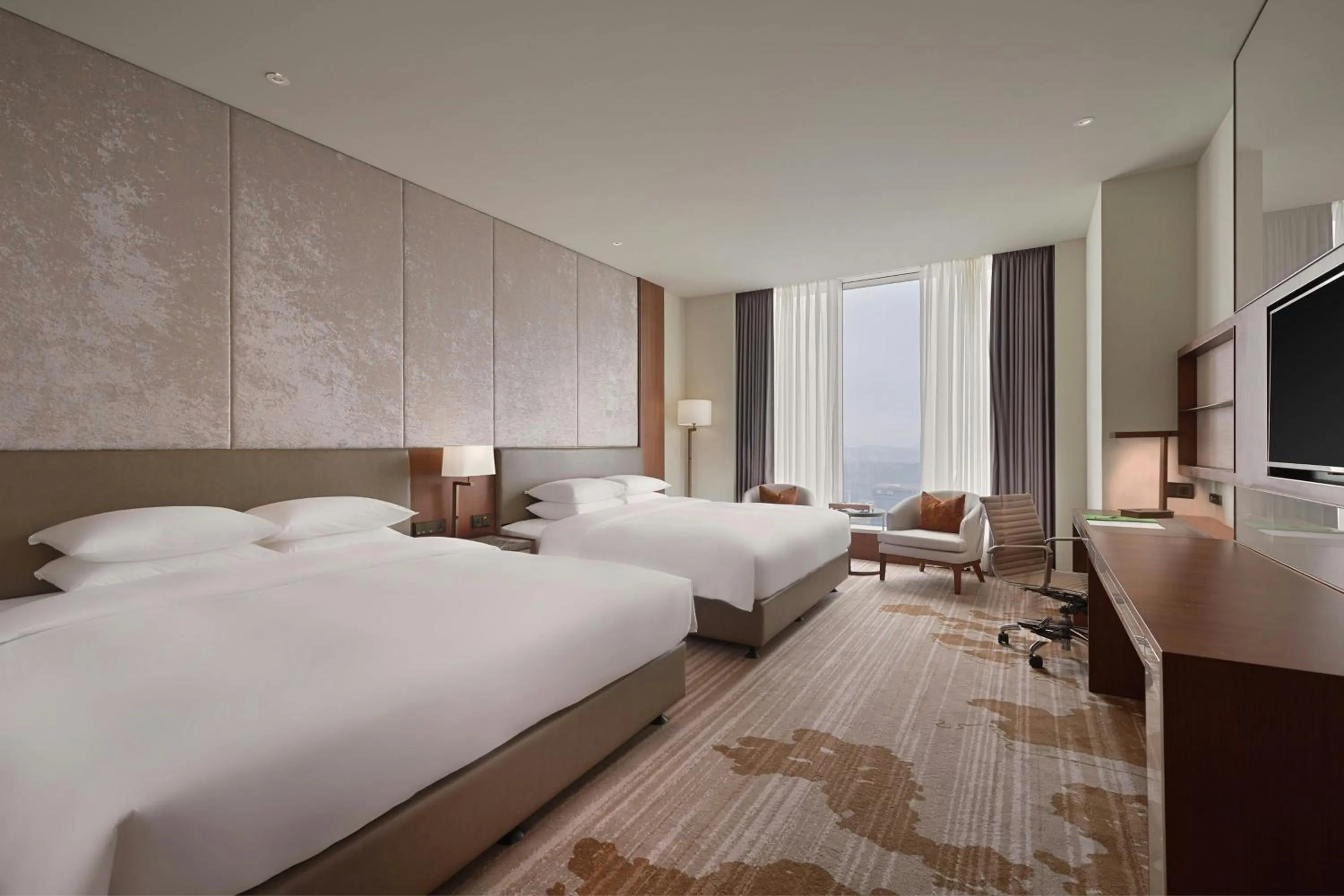 Photo of the whole room, Bed in Courtyard by Marriott Taipei