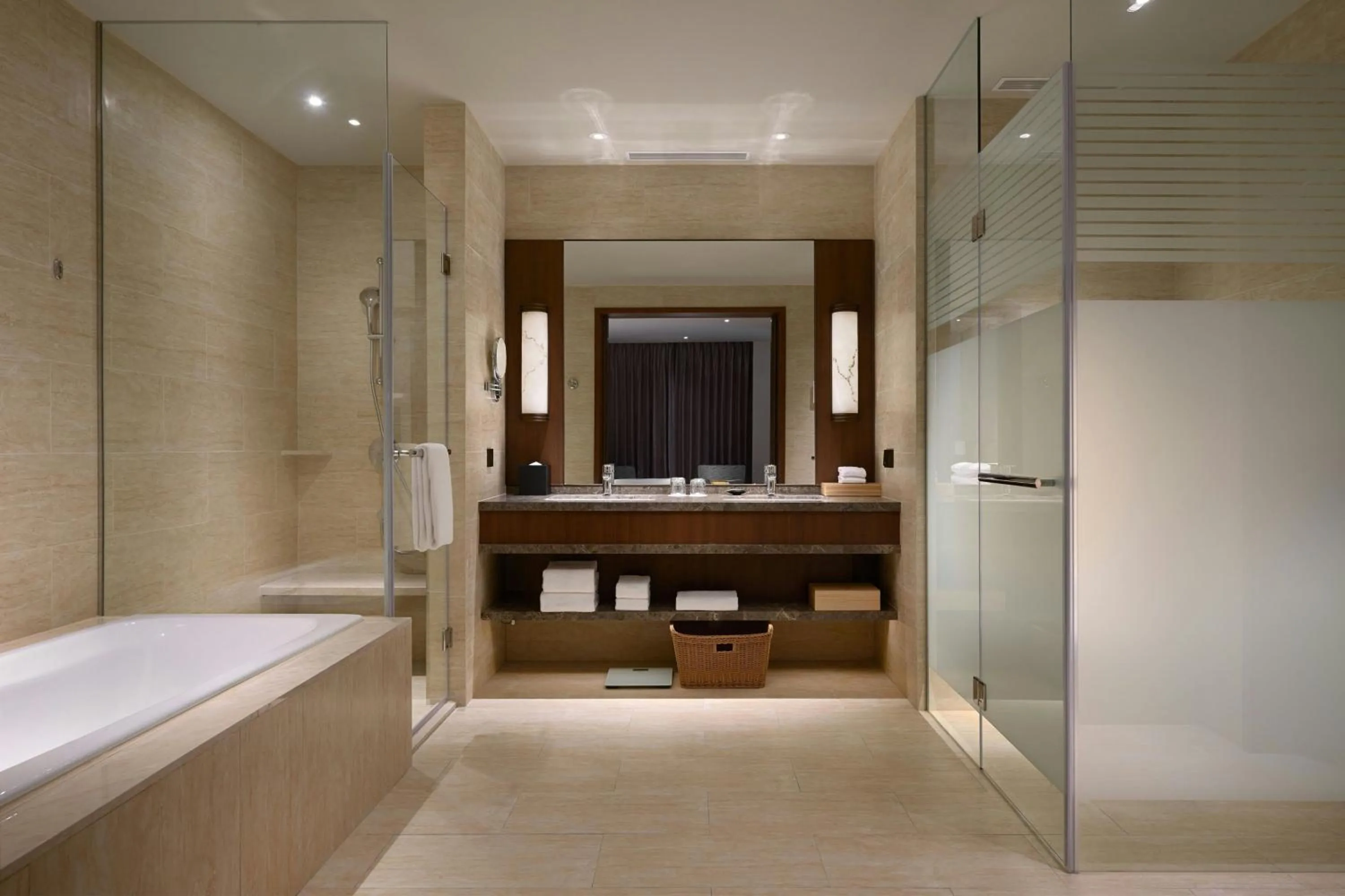 Bathroom in Courtyard by Marriott Taipei