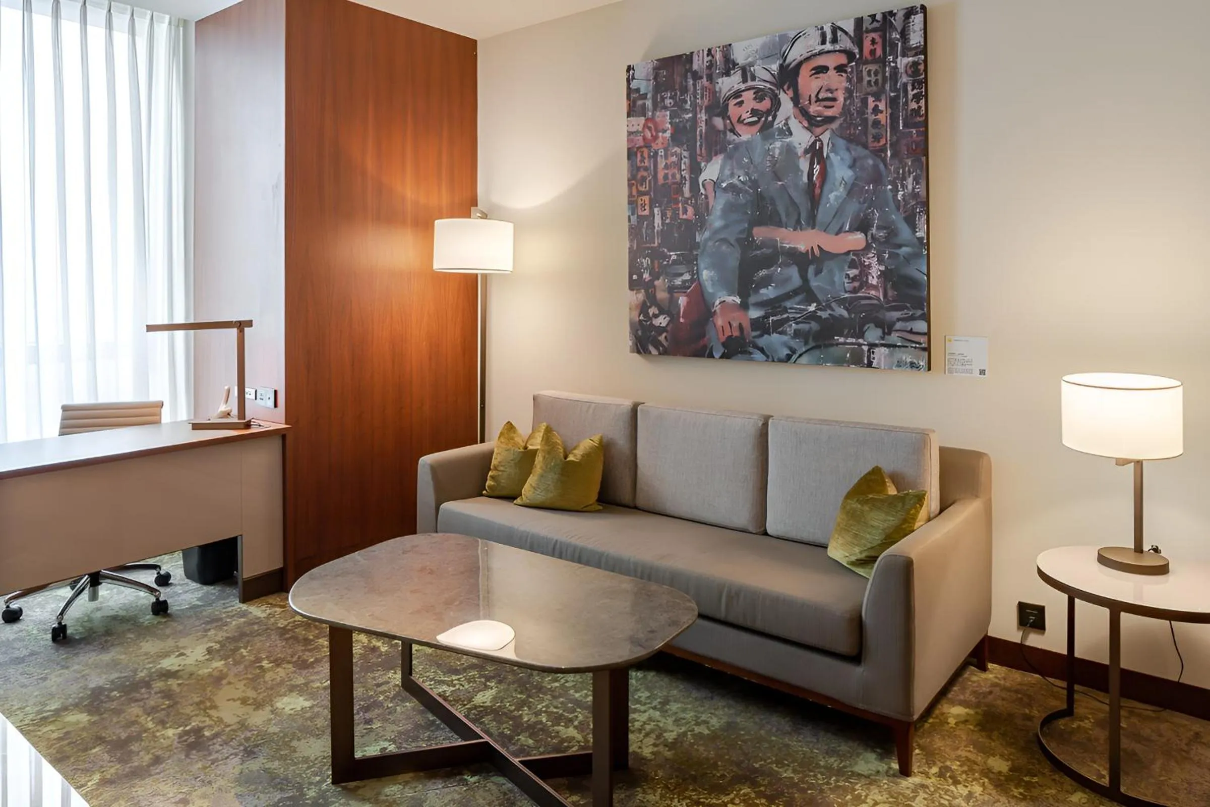 Living room in Courtyard by Marriott Taipei