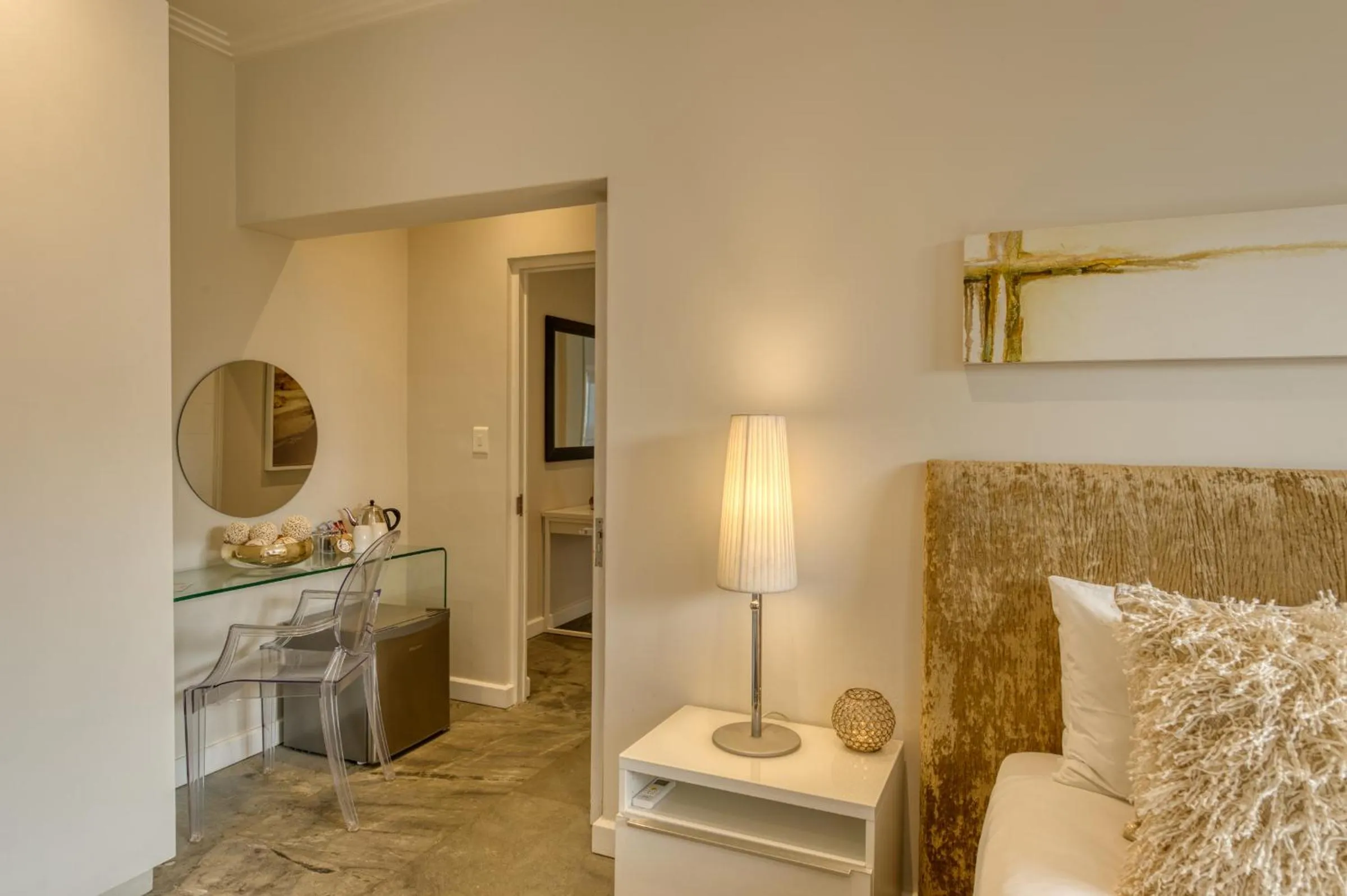 TV and multimedia, Bed in Atlantic Palms