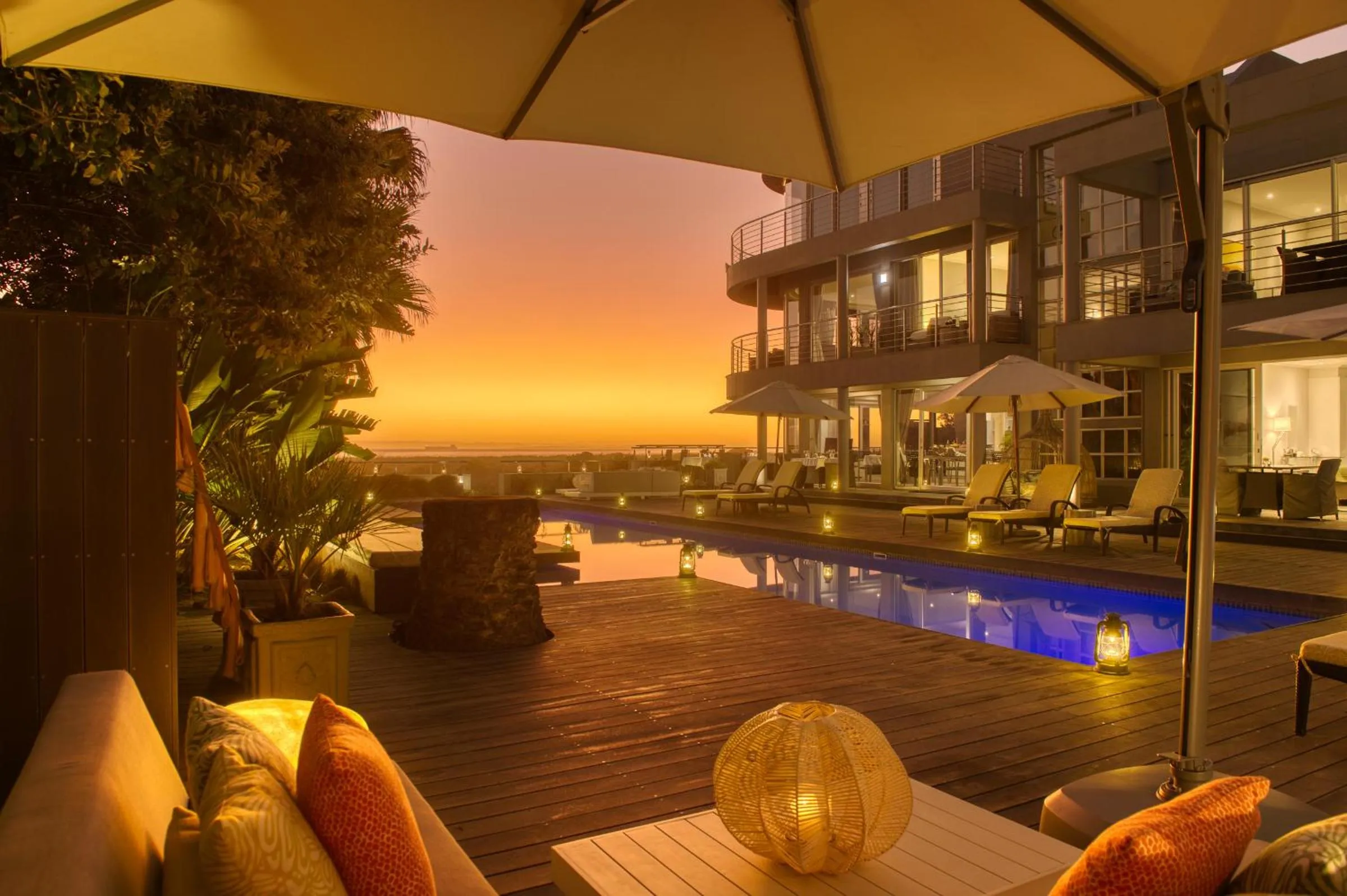 Swimming pool in Atlantic Palms