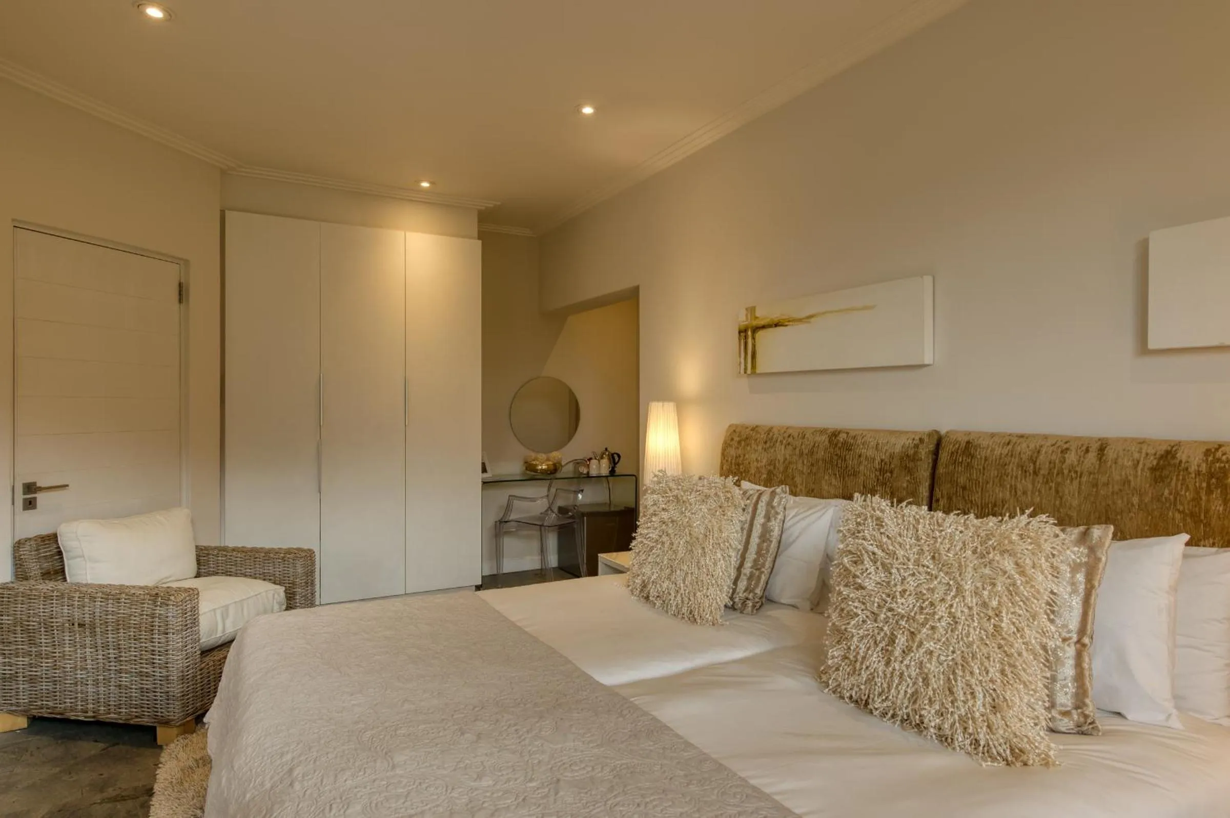 Bed in Atlantic Palms