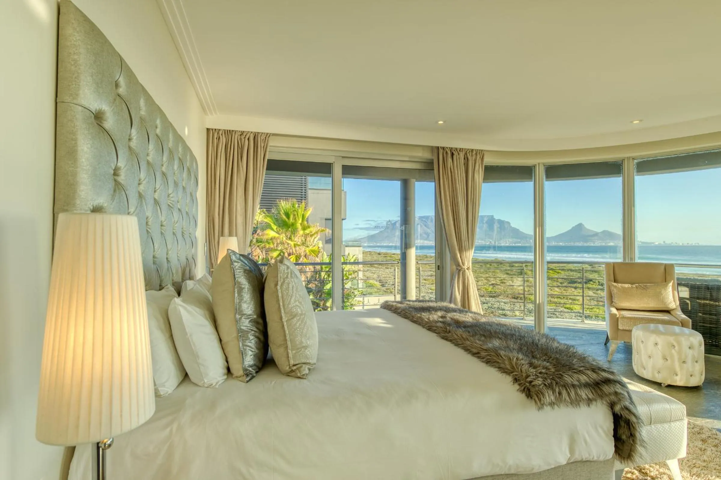 View (from property/room), Bed in Atlantic Palms