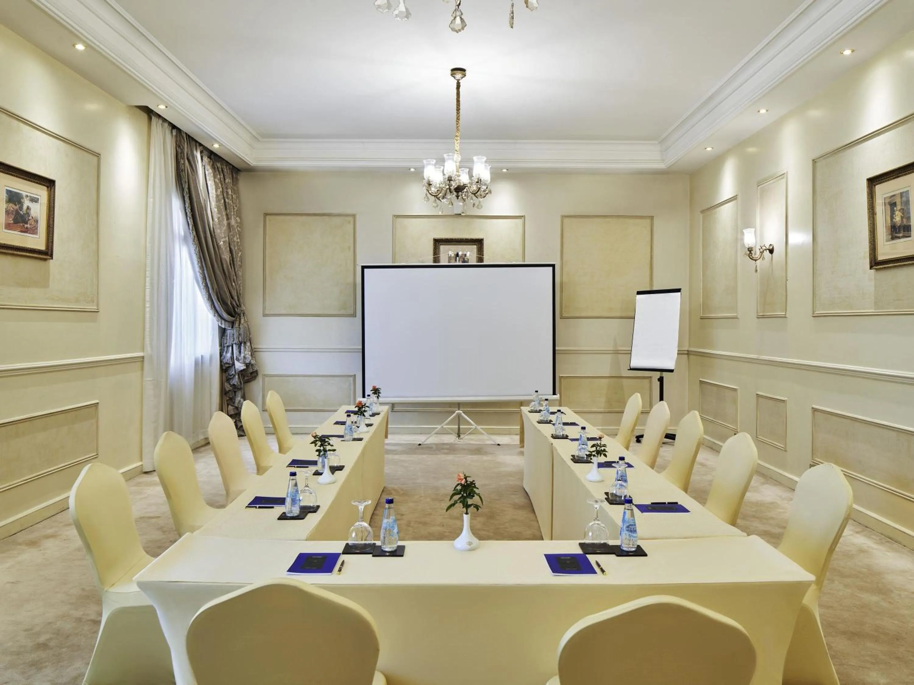 Meeting/conference room in Sofitel Winter Palace Luxor