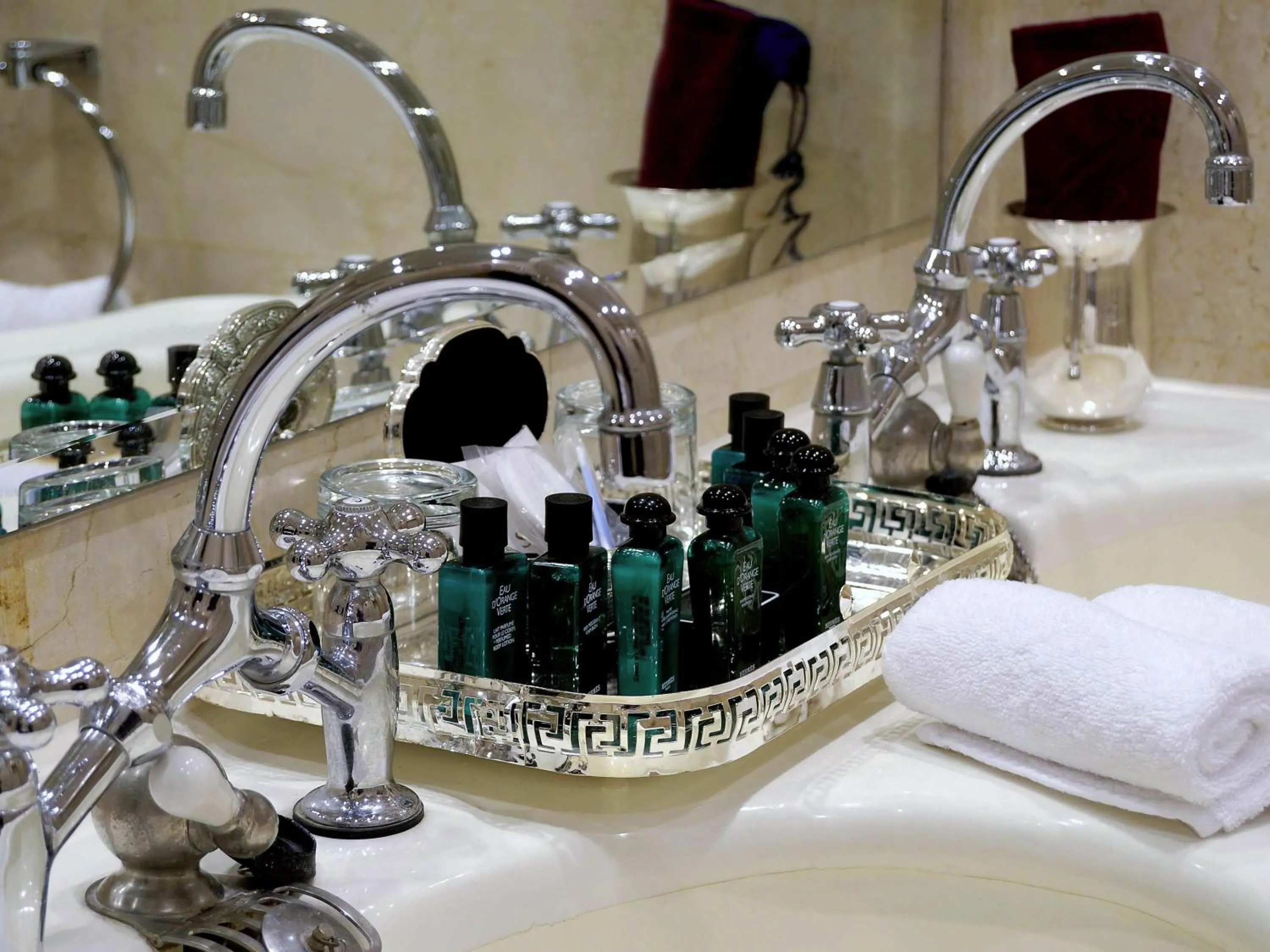 Bedroom in Sofitel Winter Palace Luxor