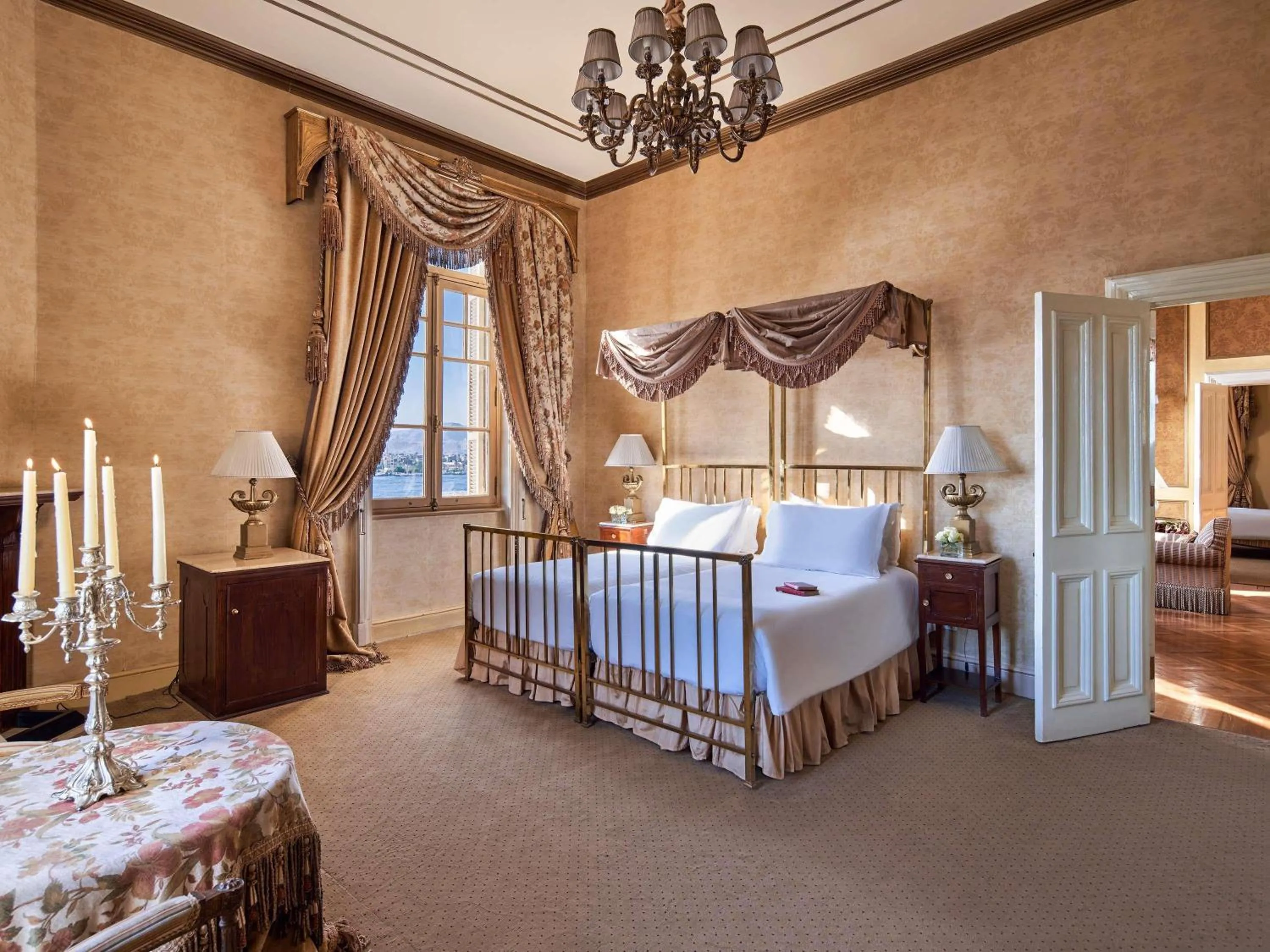 Bedroom, Bed in Sofitel Winter Palace Luxor