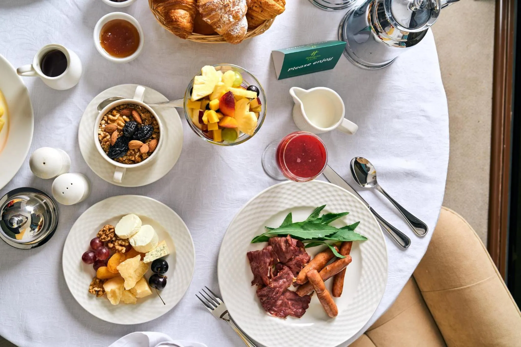 Photo of the whole room in Holiday Inn Cairo Maadi by IHG