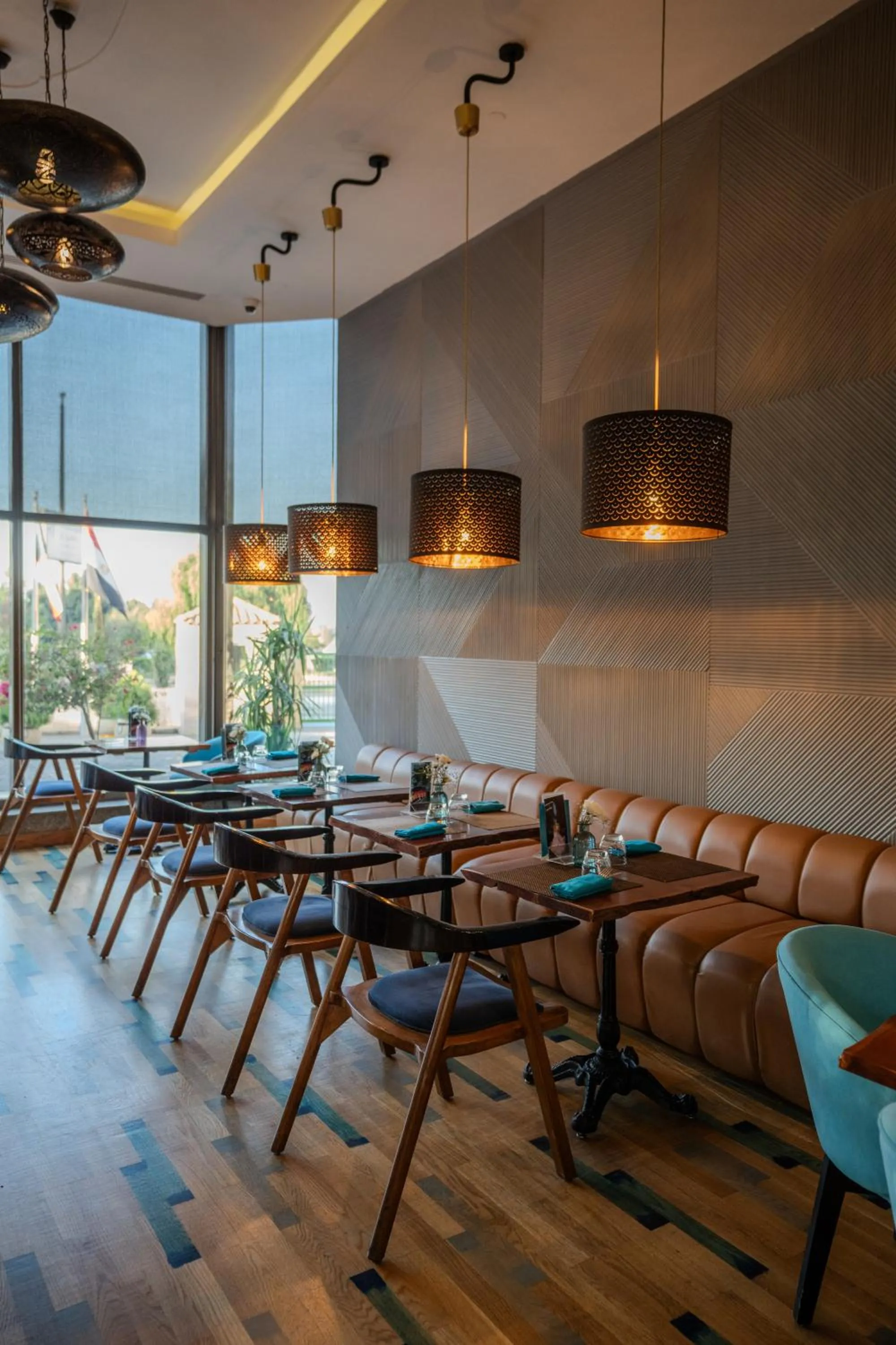 Restaurant/places to eat in Holiday Inn Cairo Maadi by IHG