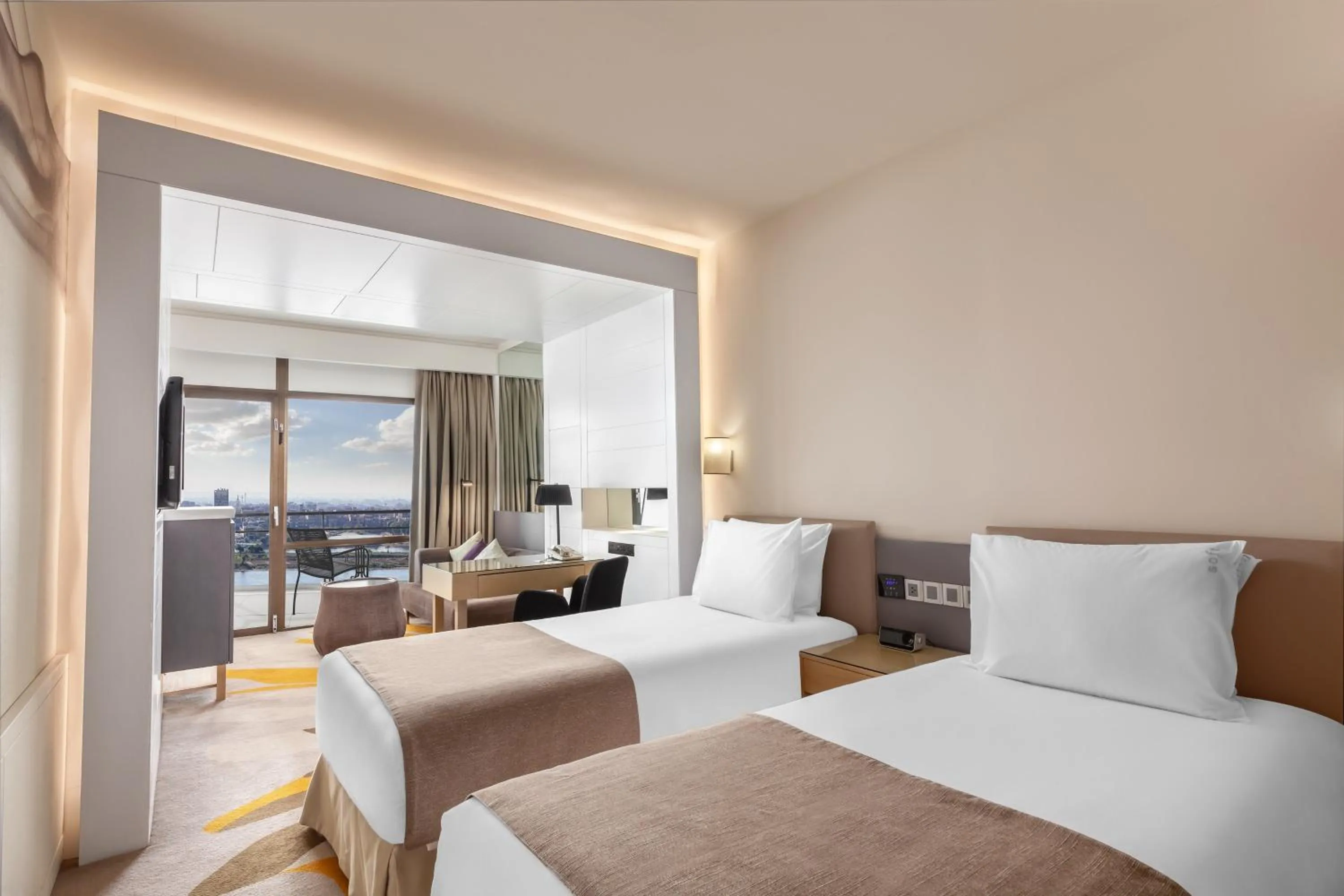 Photo of the whole room, Bed in Holiday Inn Cairo Maadi by IHG