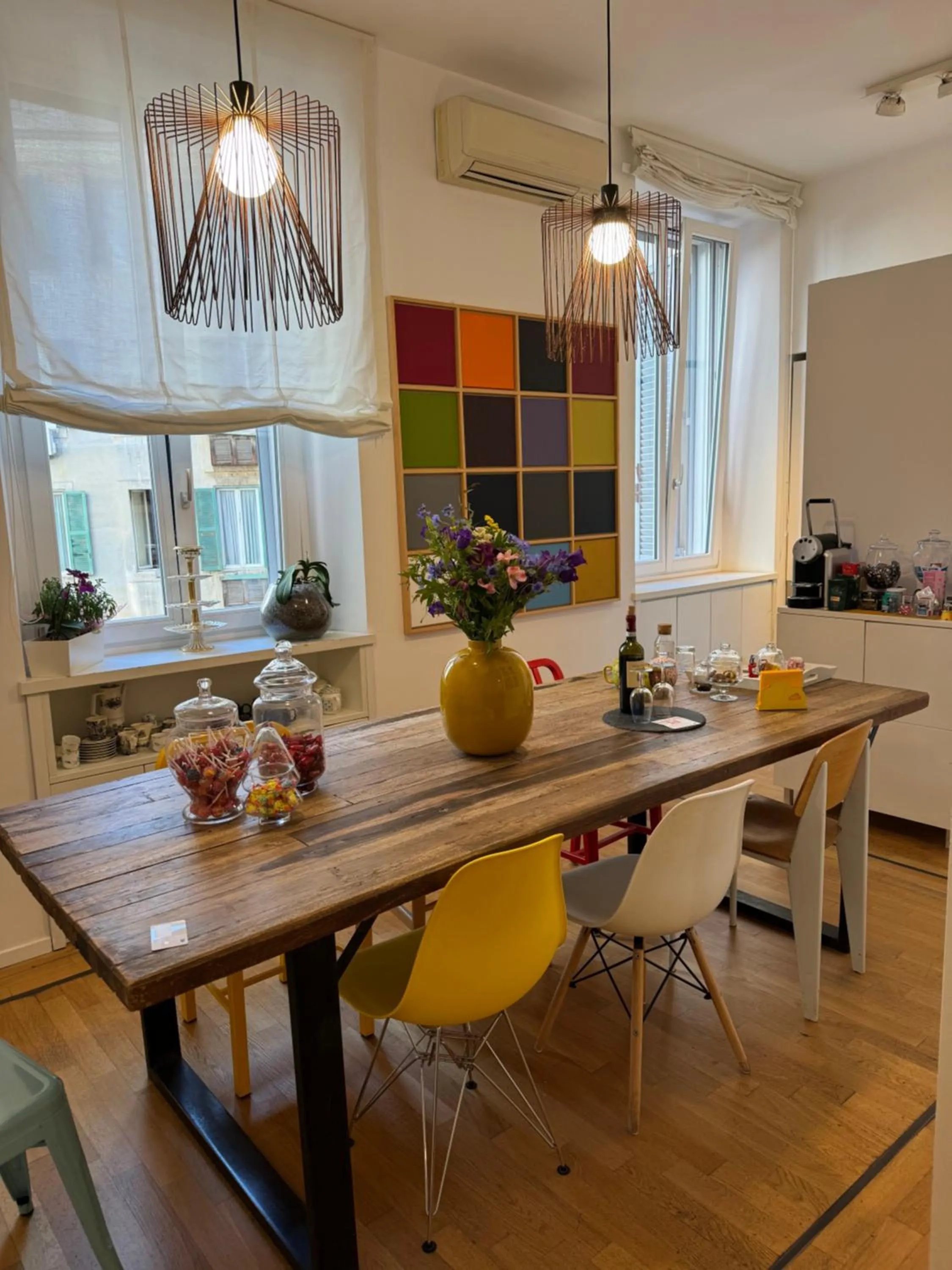 Dining area in Belli36rooms near Spanish step and Vatican City