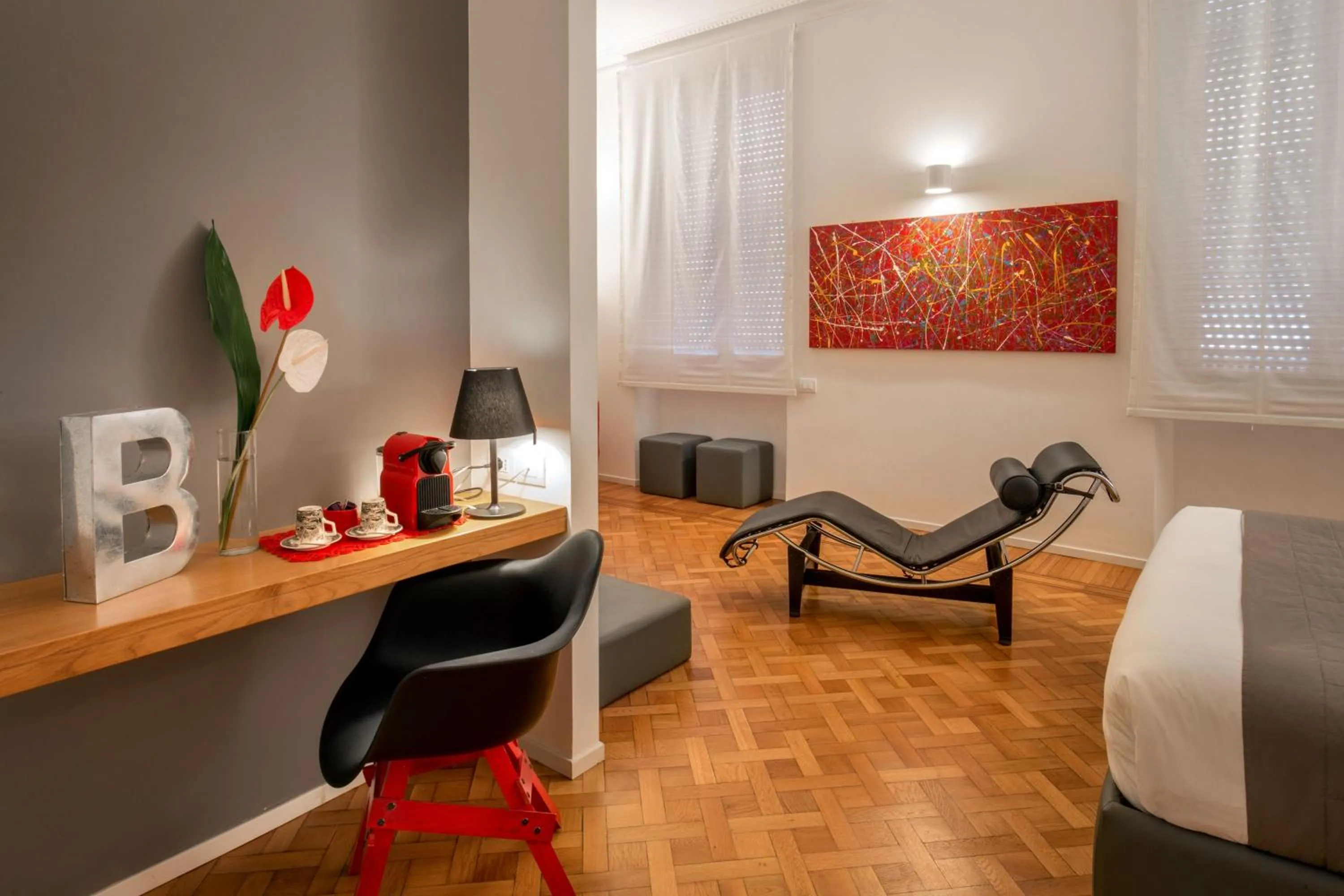 Decorative detail in Belli36rooms near Spanish step and Vatican City