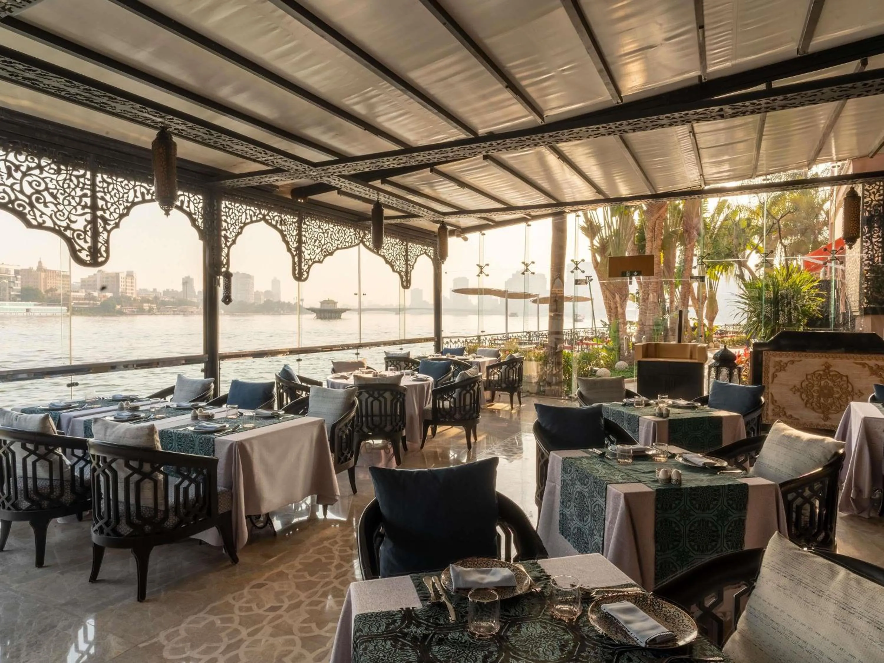 Restaurant/places to eat in Sofitel Cairo Nile El Gezirah
