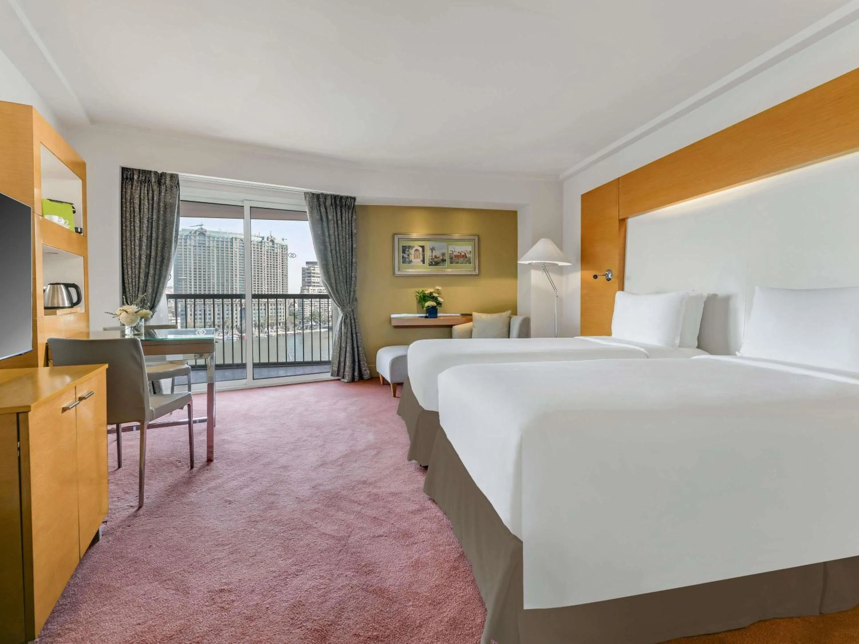 Twin Room with Panoramic Nile View in Sofitel Cairo Nile El Gezirah