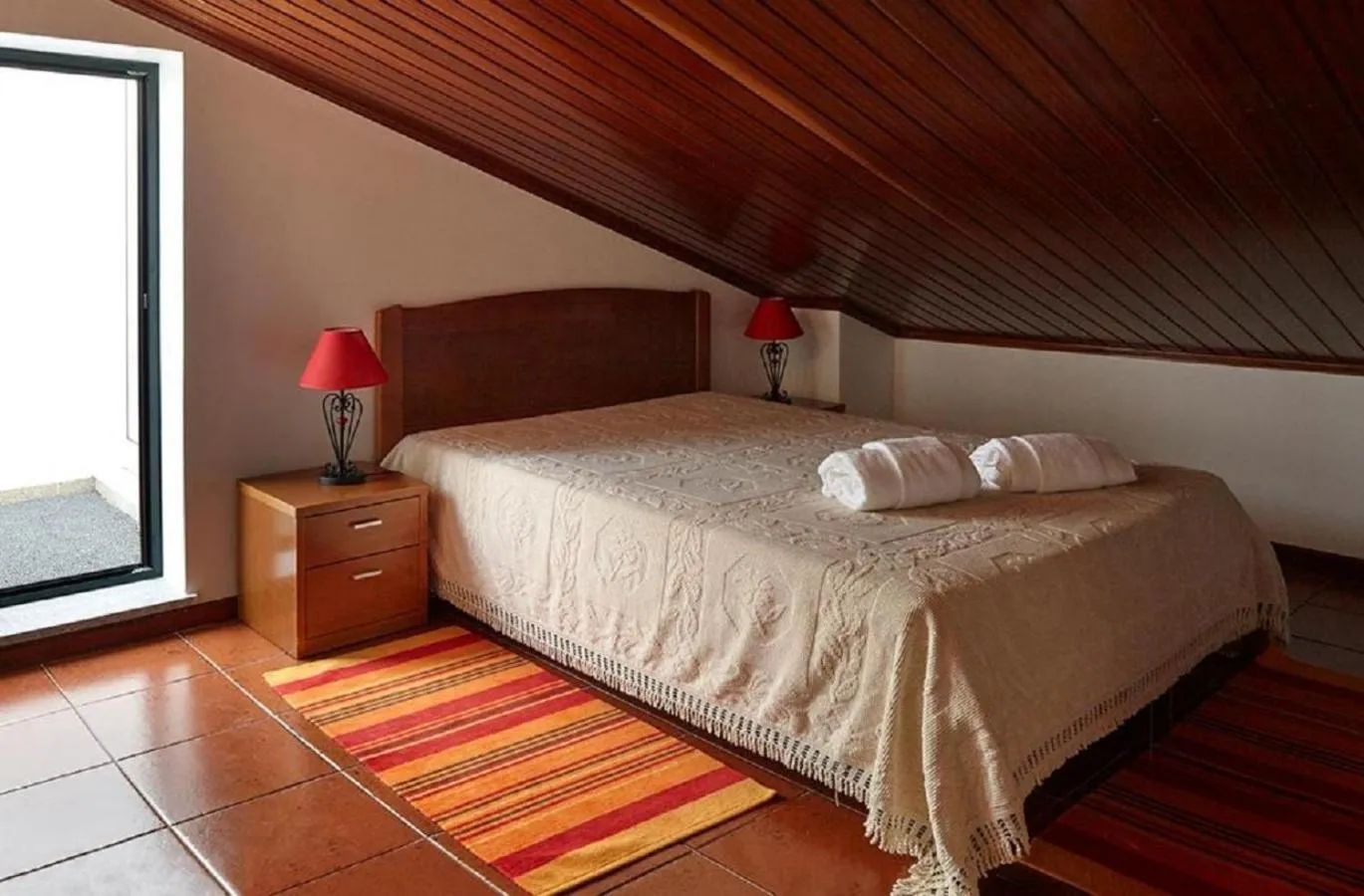 Photo of the whole room, Bed in Abrigo da Montanha - Alojamento Familiar