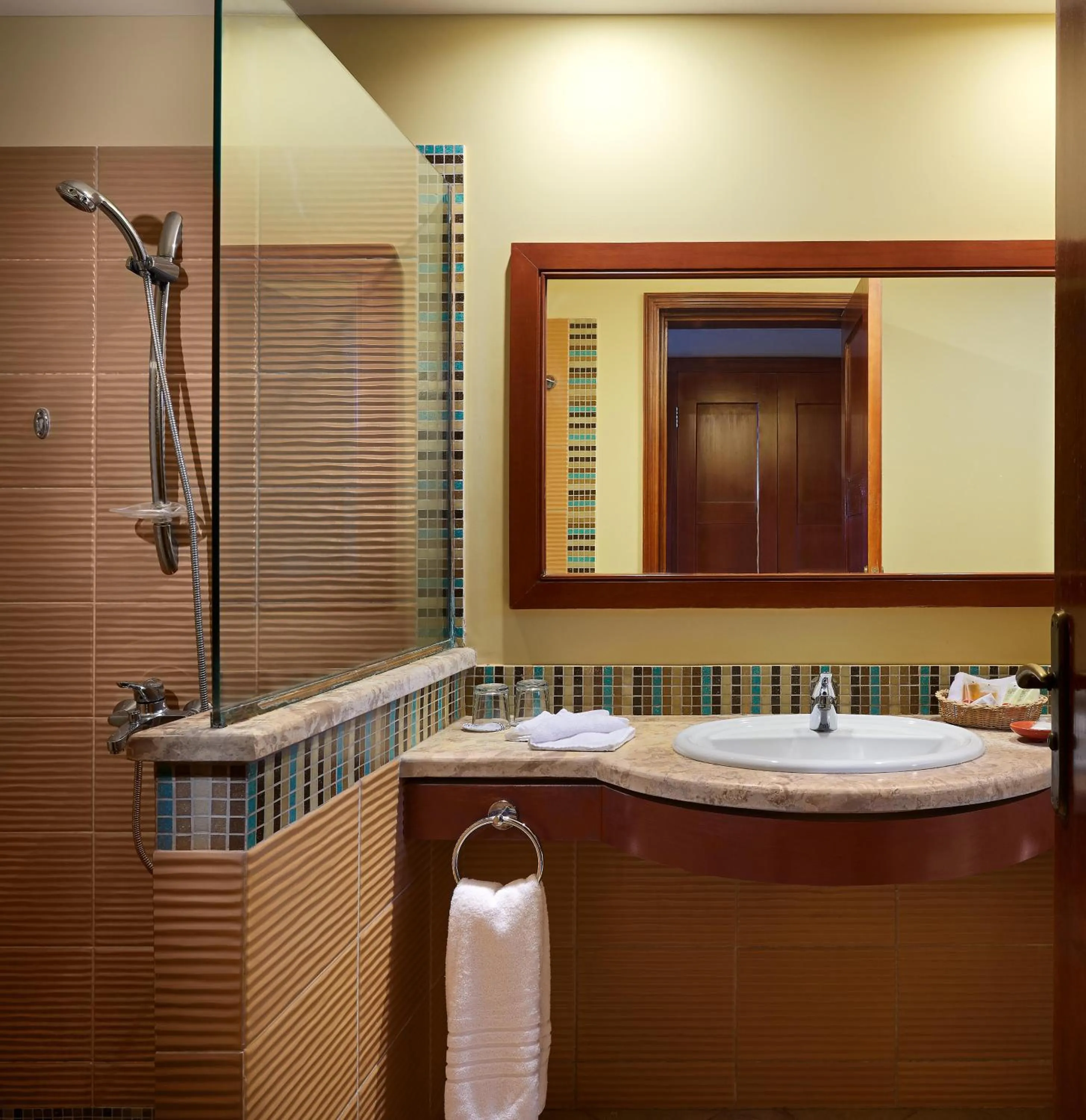 Shower in Mosaique Beach Resort Taba Heights