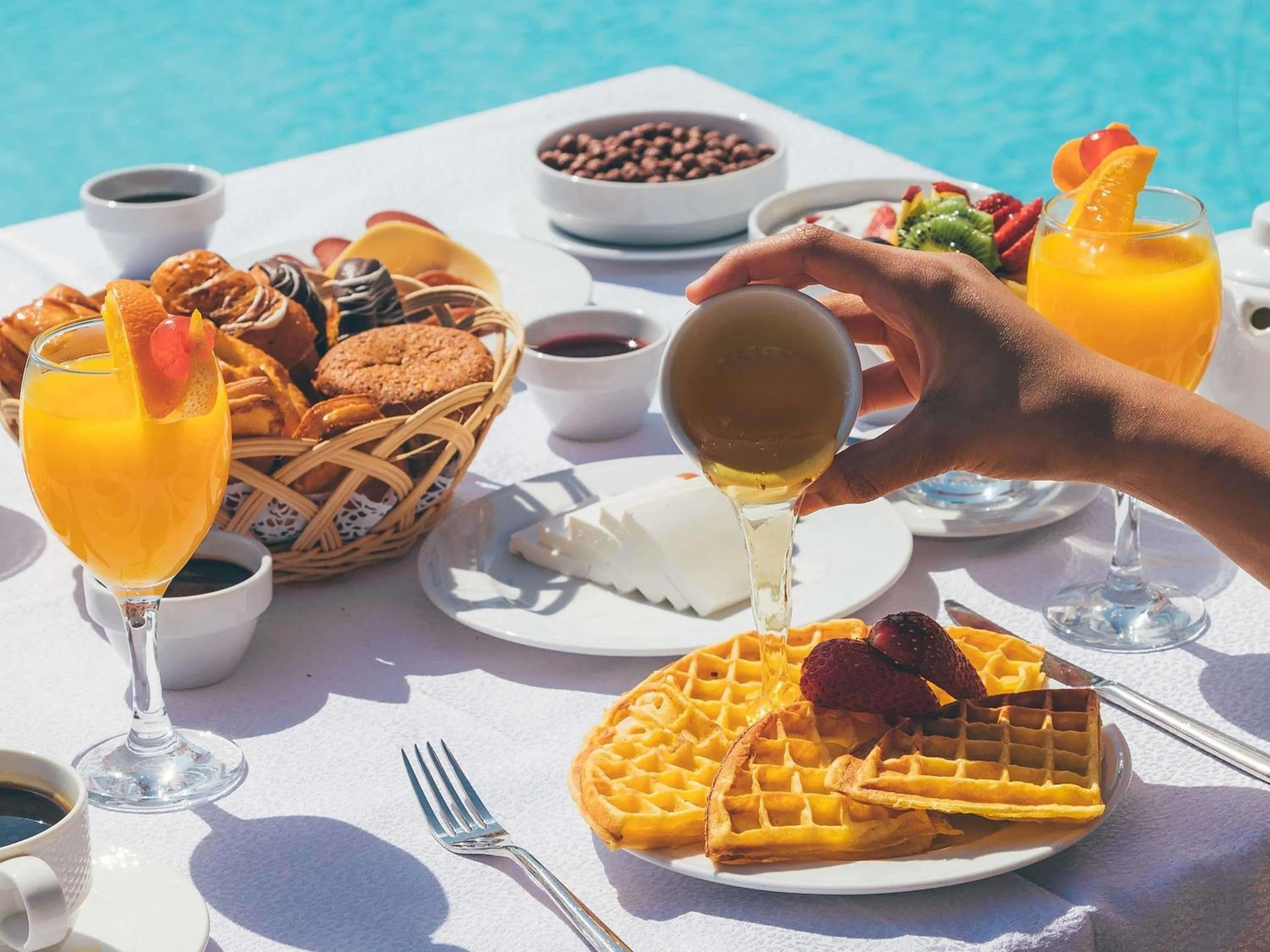 Restaurant/places to eat in Novotel Cairo Airport