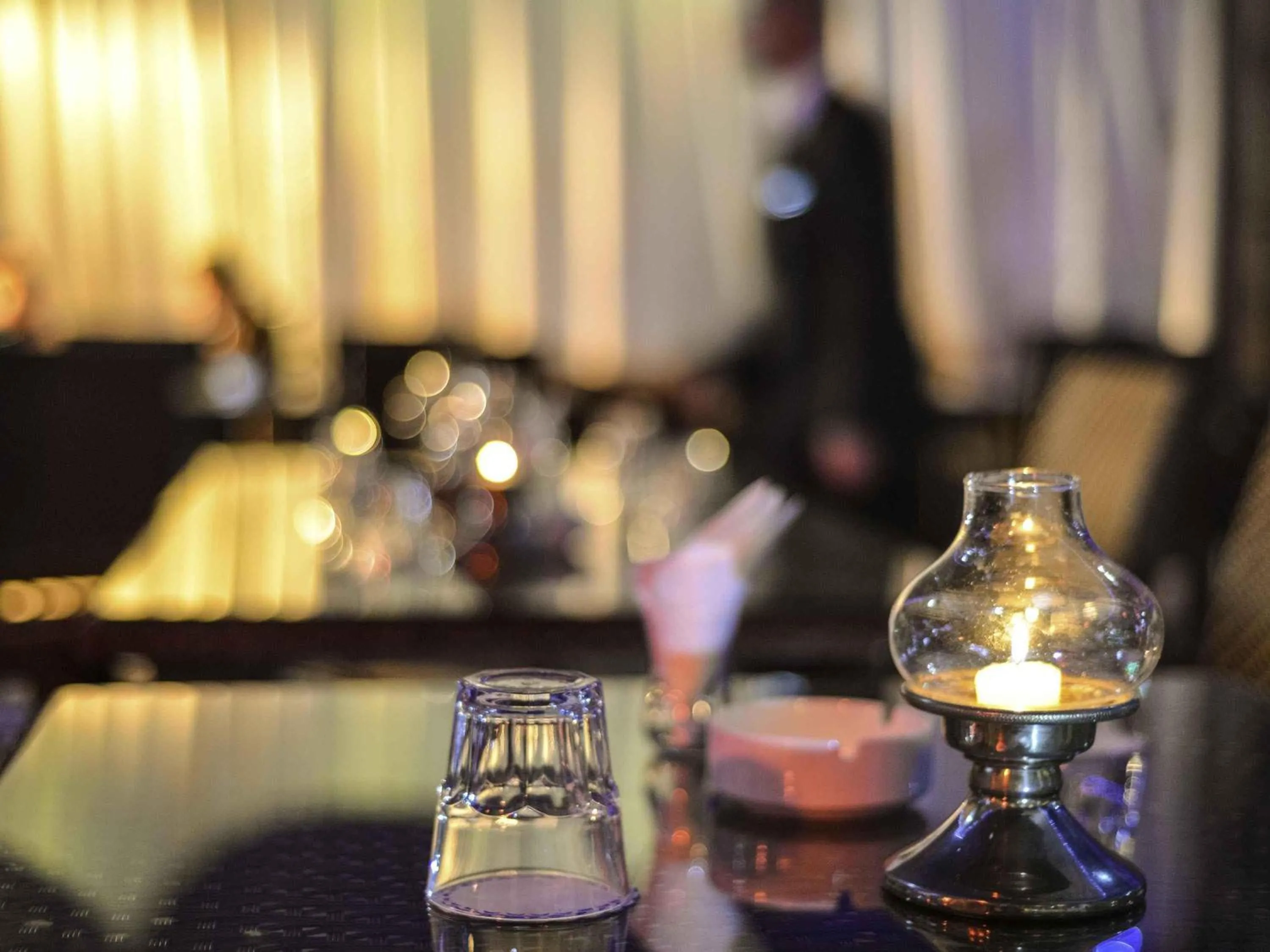 Restaurant/places to eat in Novotel Cairo Airport