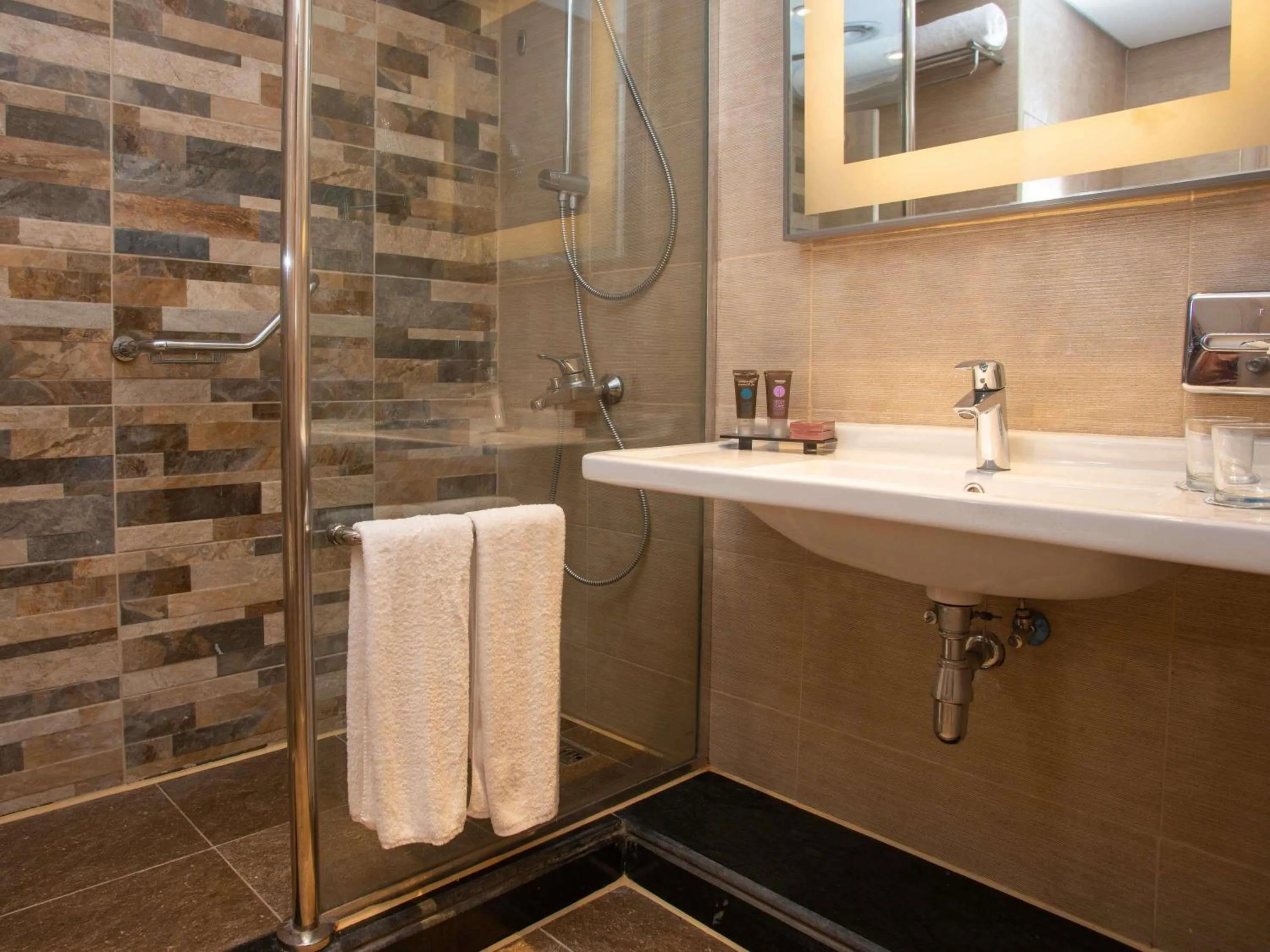 Bedroom in Novotel Cairo Airport