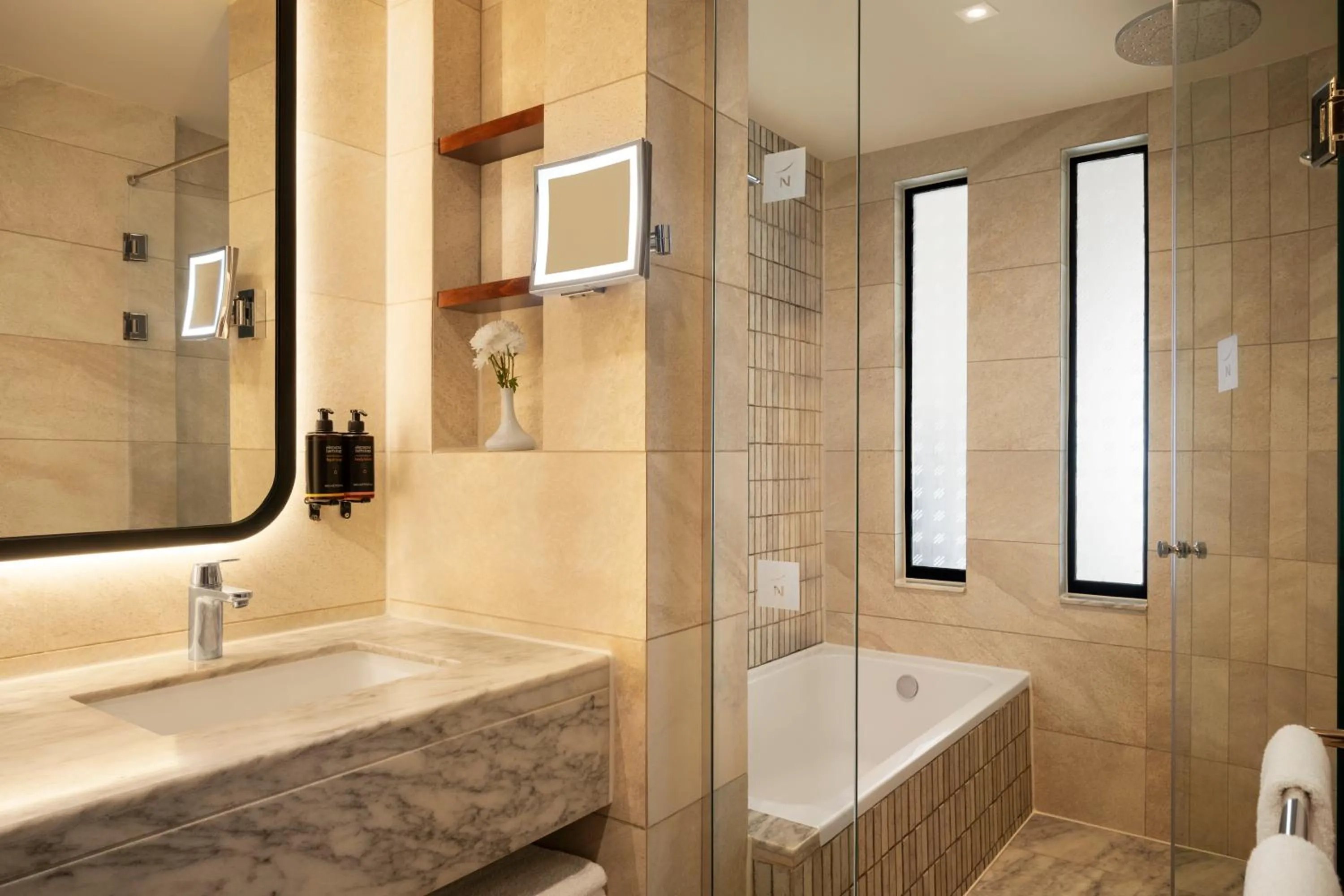 Shower in Hotel Novotel Sharm El-Sheikh