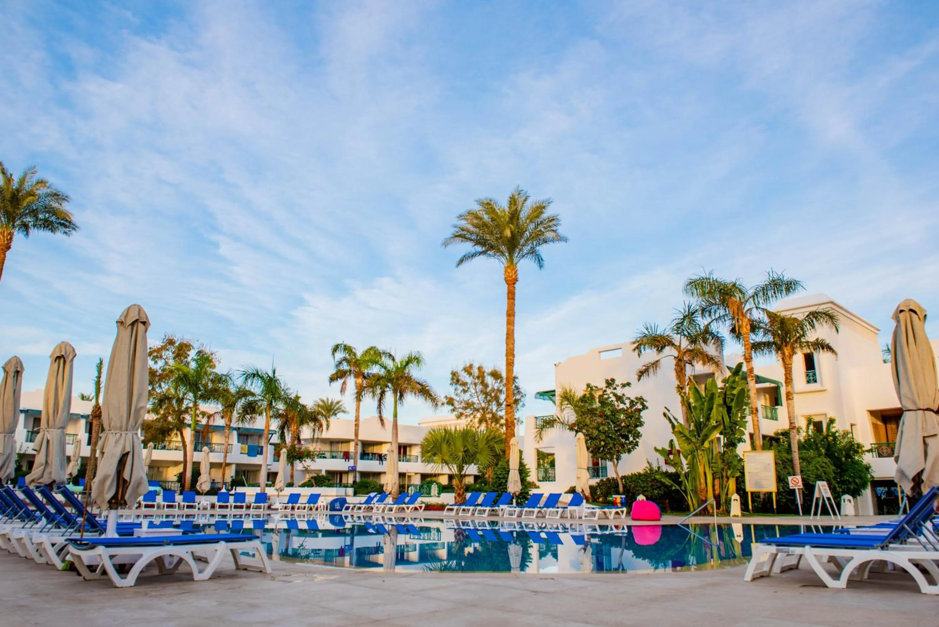 Swimming pool in Hotel Novotel Sharm El-Sheikh