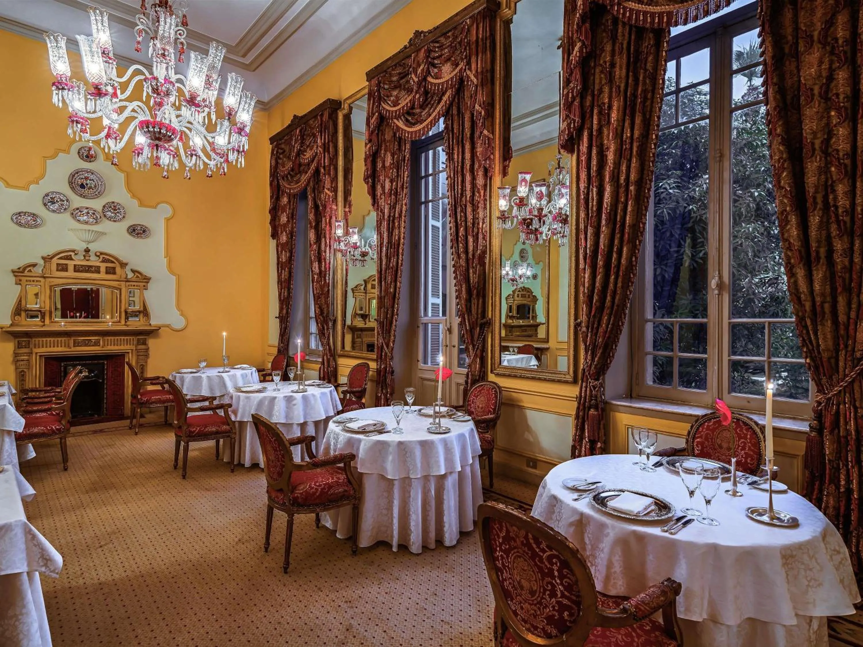 Restaurant/places to eat in Pavillon Winter Luxor