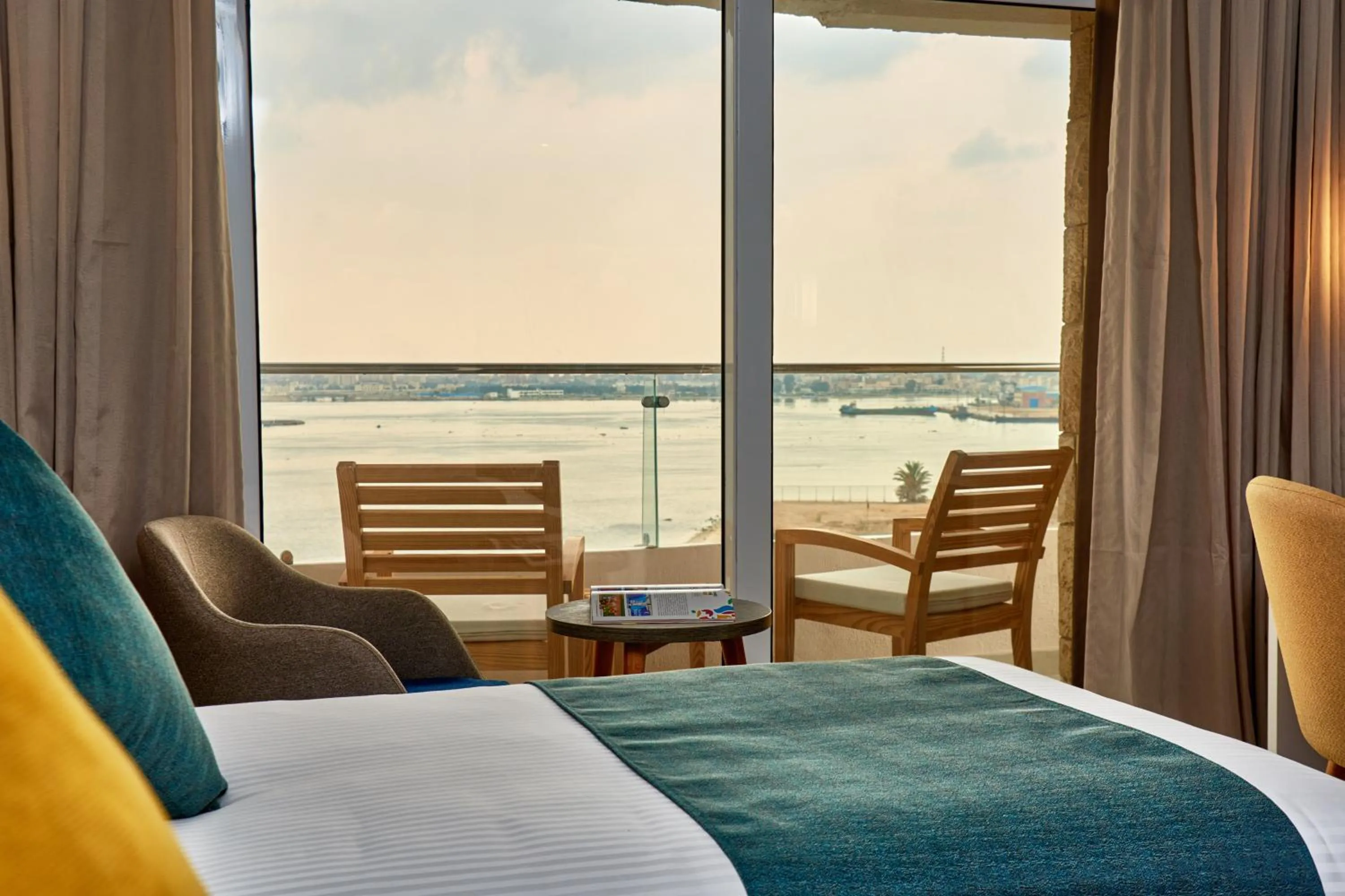 Bed in Mercure Ismailia Forsan Island