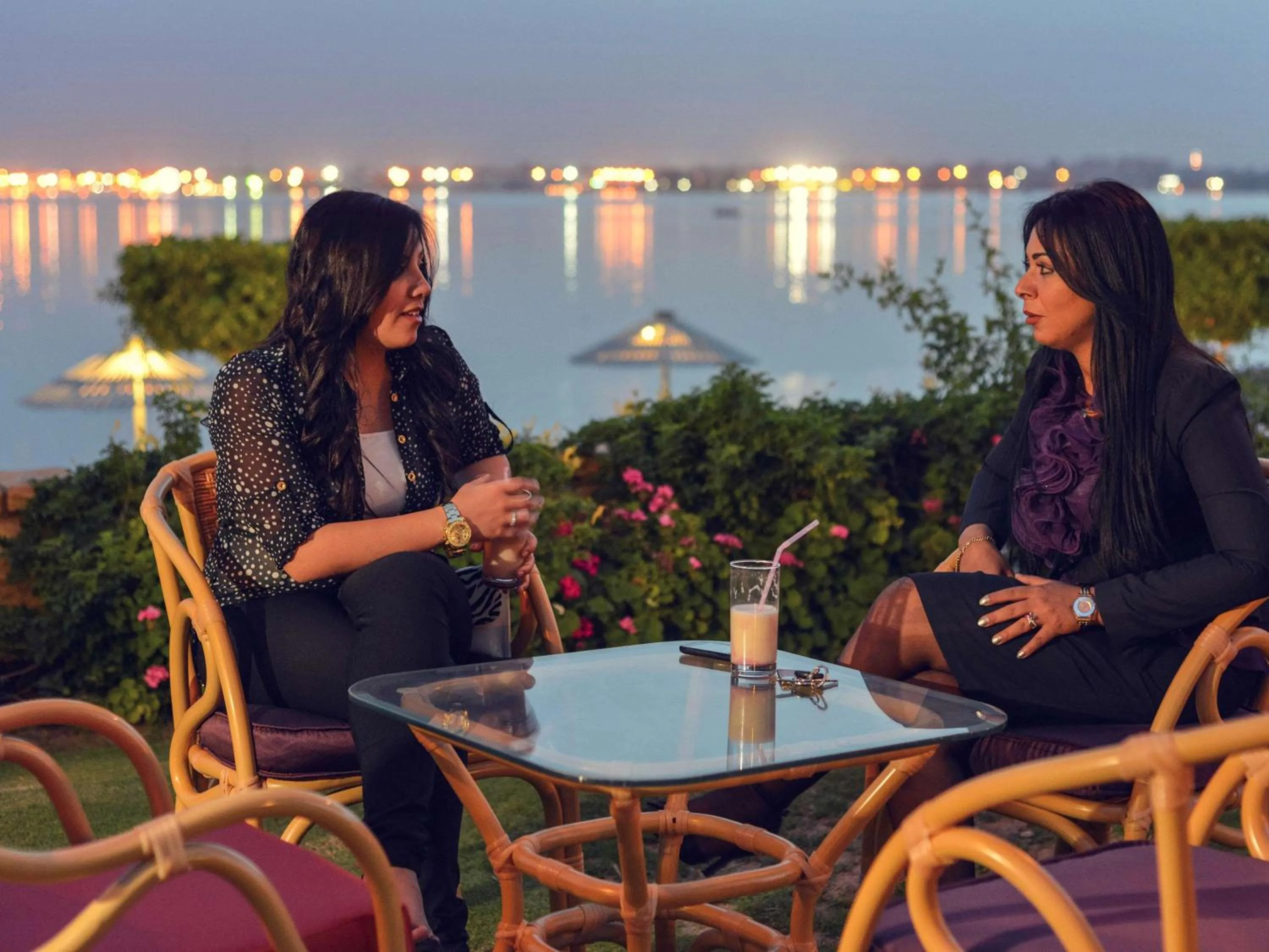 Restaurant/places to eat in Mercure Ismailia Forsan Island