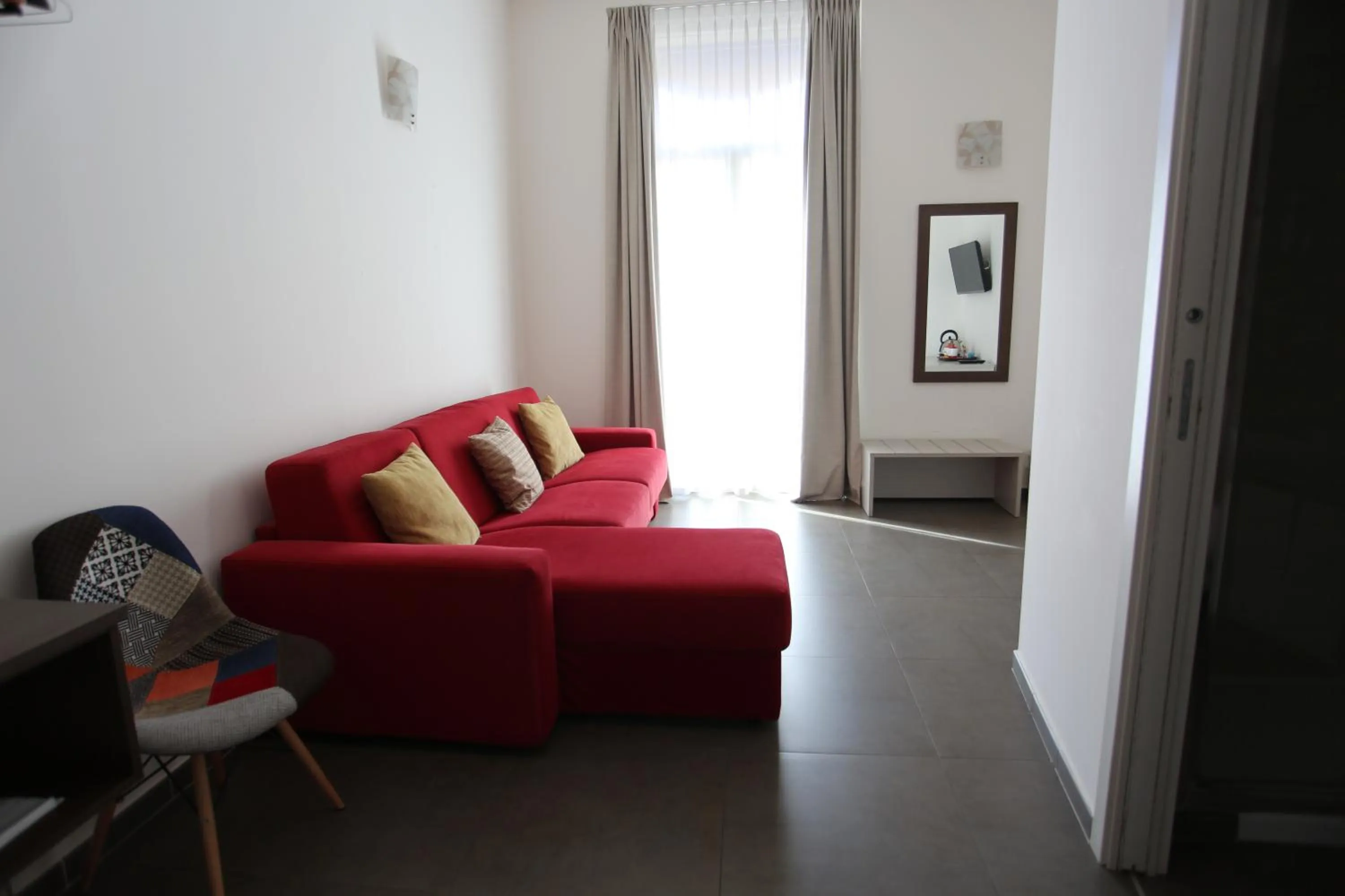 TV and multimedia in Hotel Eubea