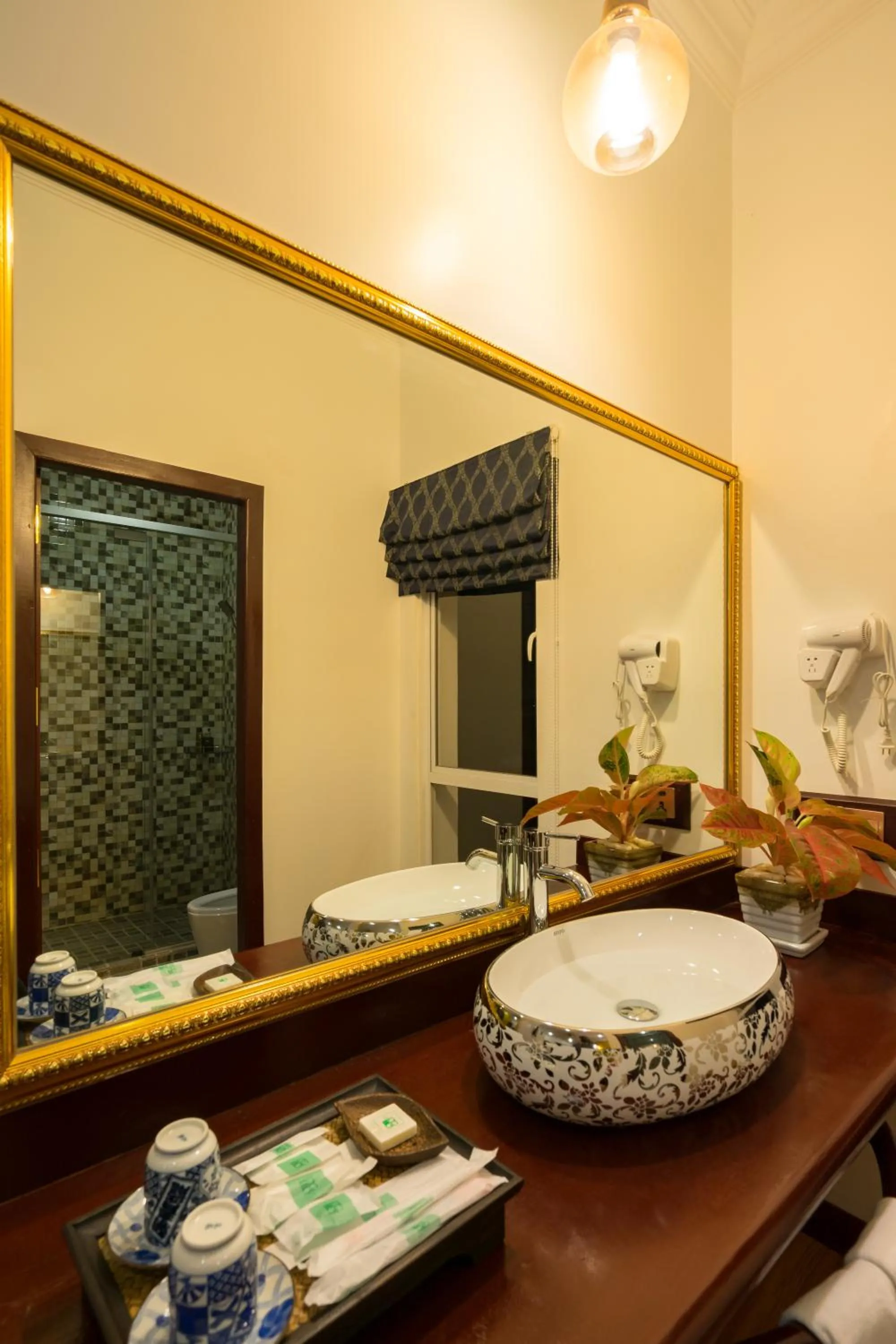 Area and facilities in Beyond Yangon Inn