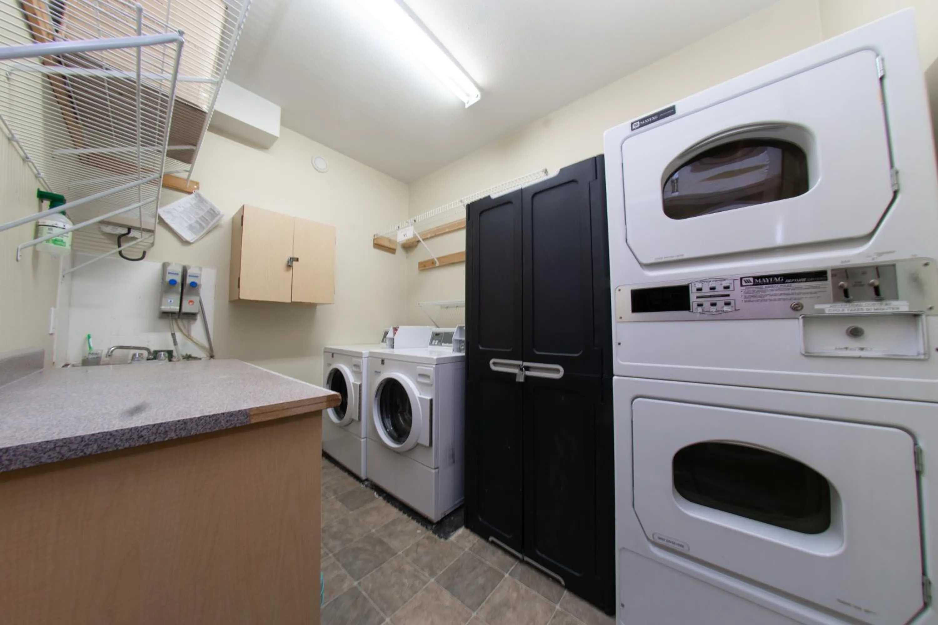 Area and facilities in Squamish Adventure Inn