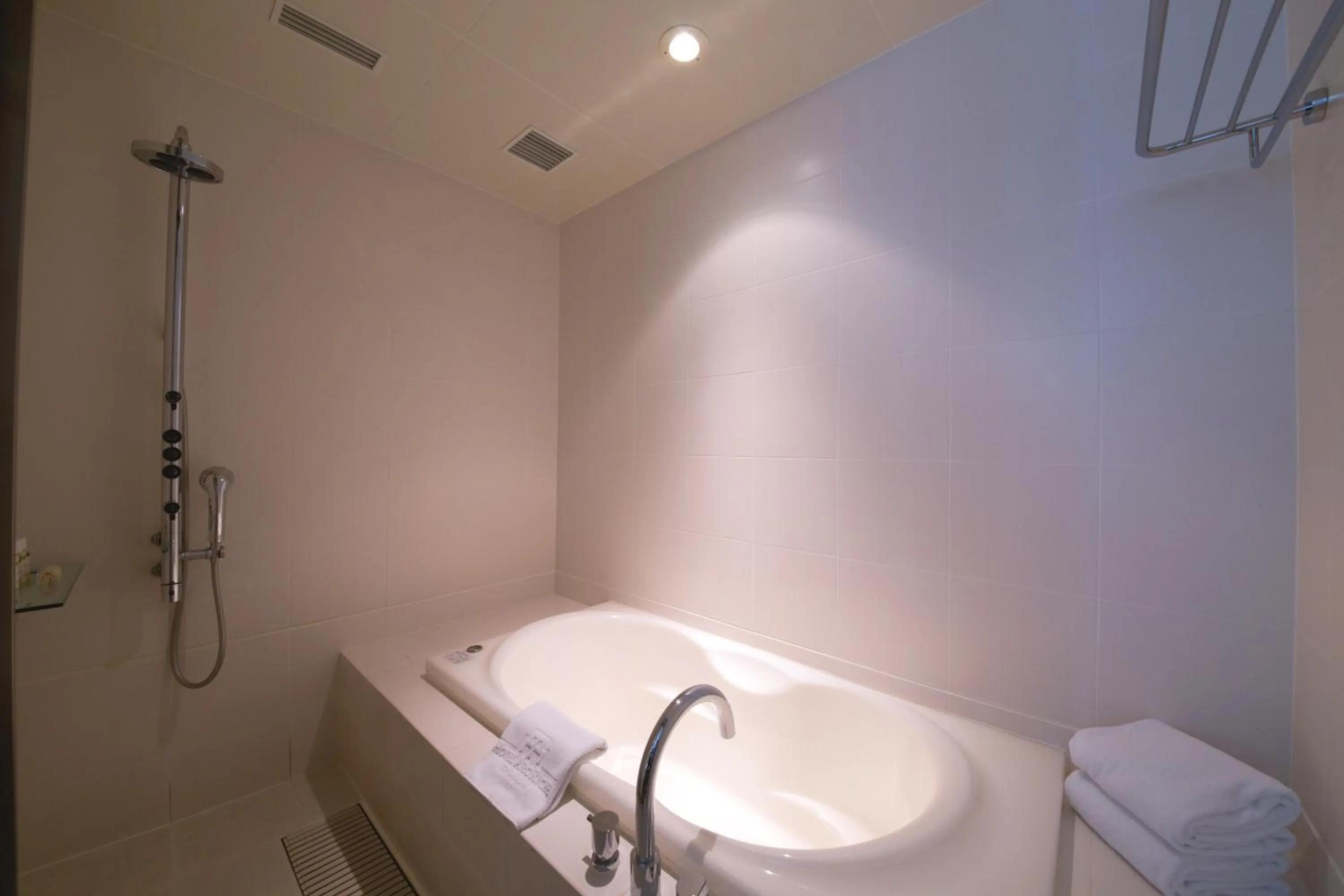 Bathroom in Hotel Arc Riche Toyohashi