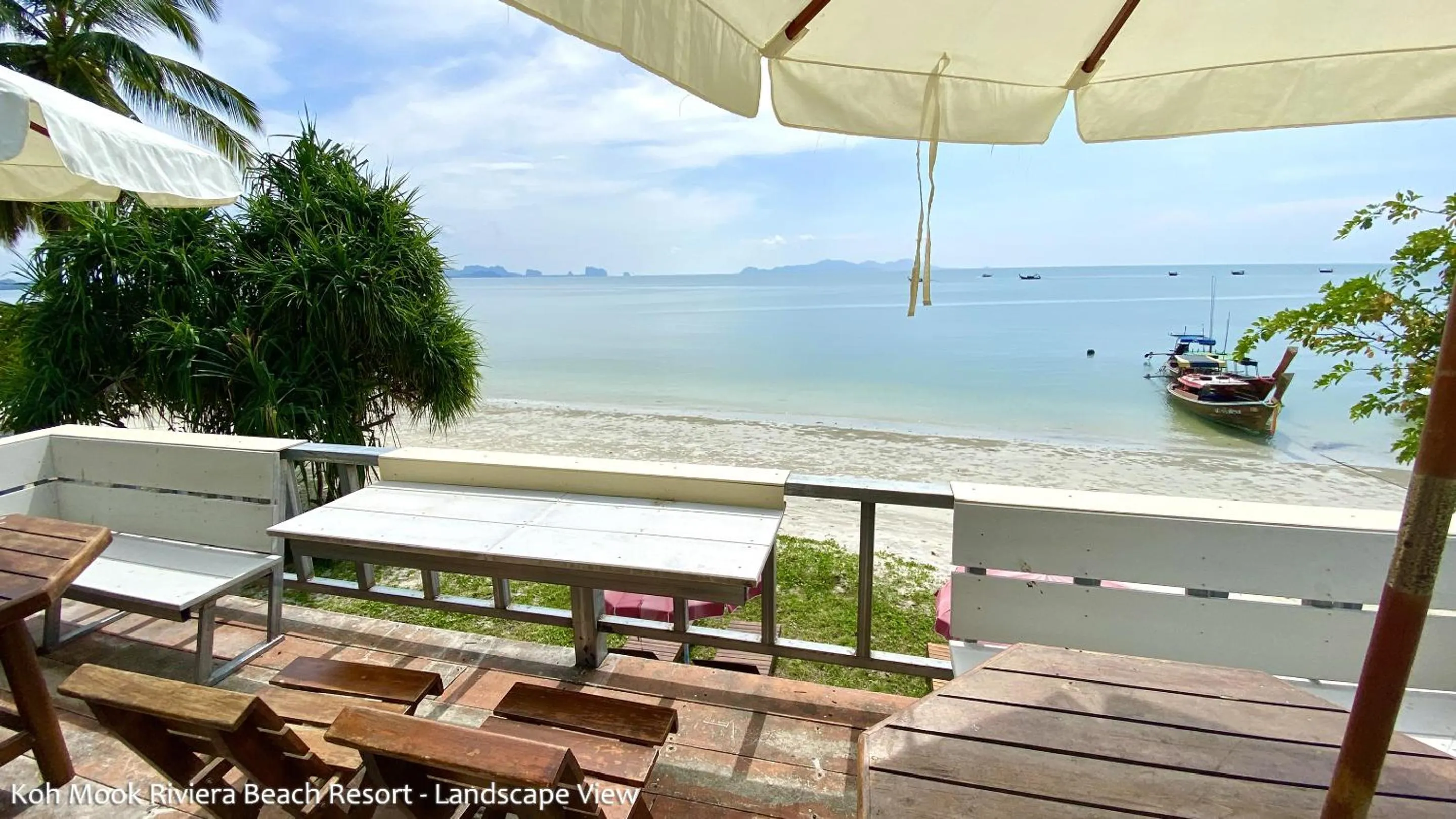 Balcony/Terrace in Koh Mook Riviera Beach Resort