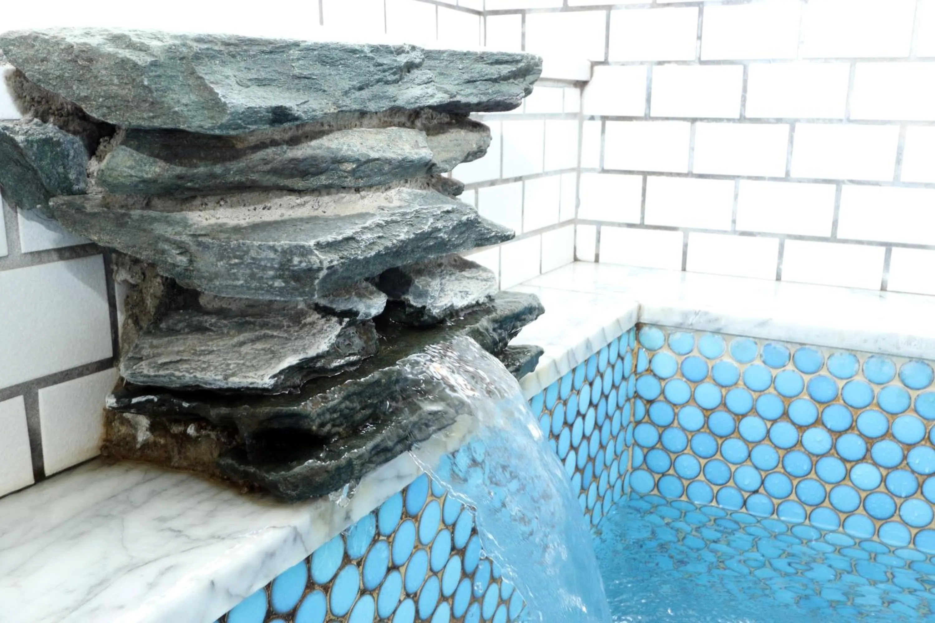 Public Bath in Sugakuso