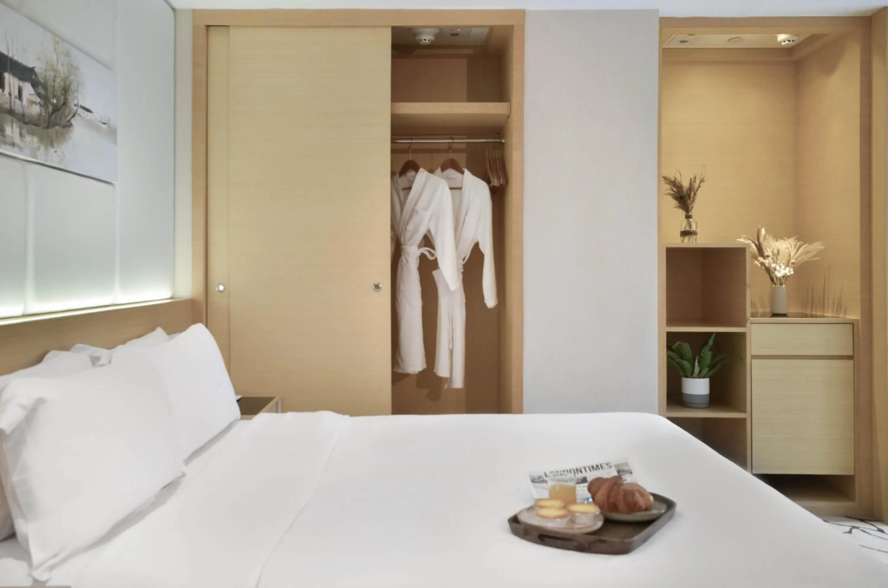 Bed in Eco Tree Hotel Sheung Wan