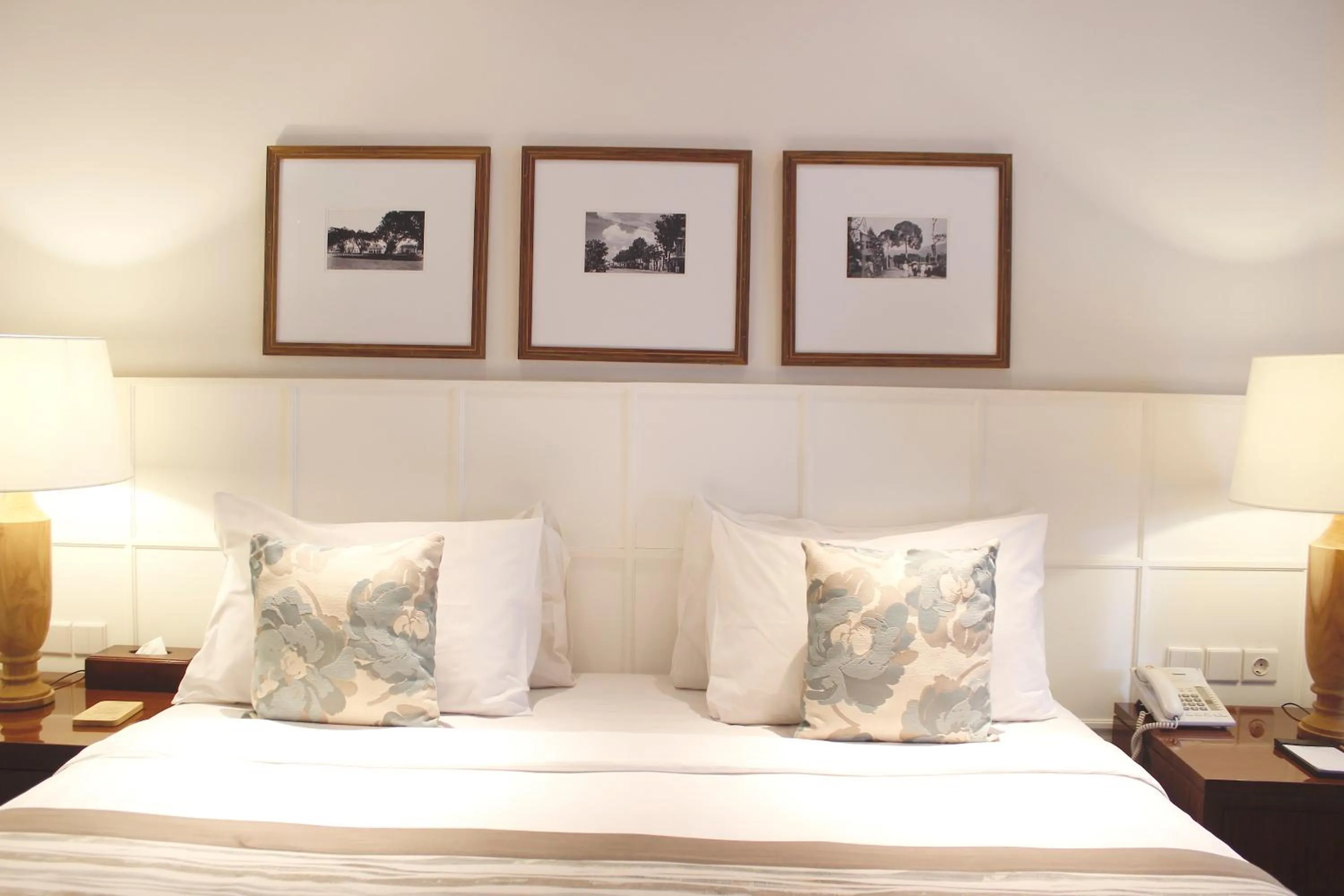 Bedroom, Bed in The Shalimar Boutique Hotel