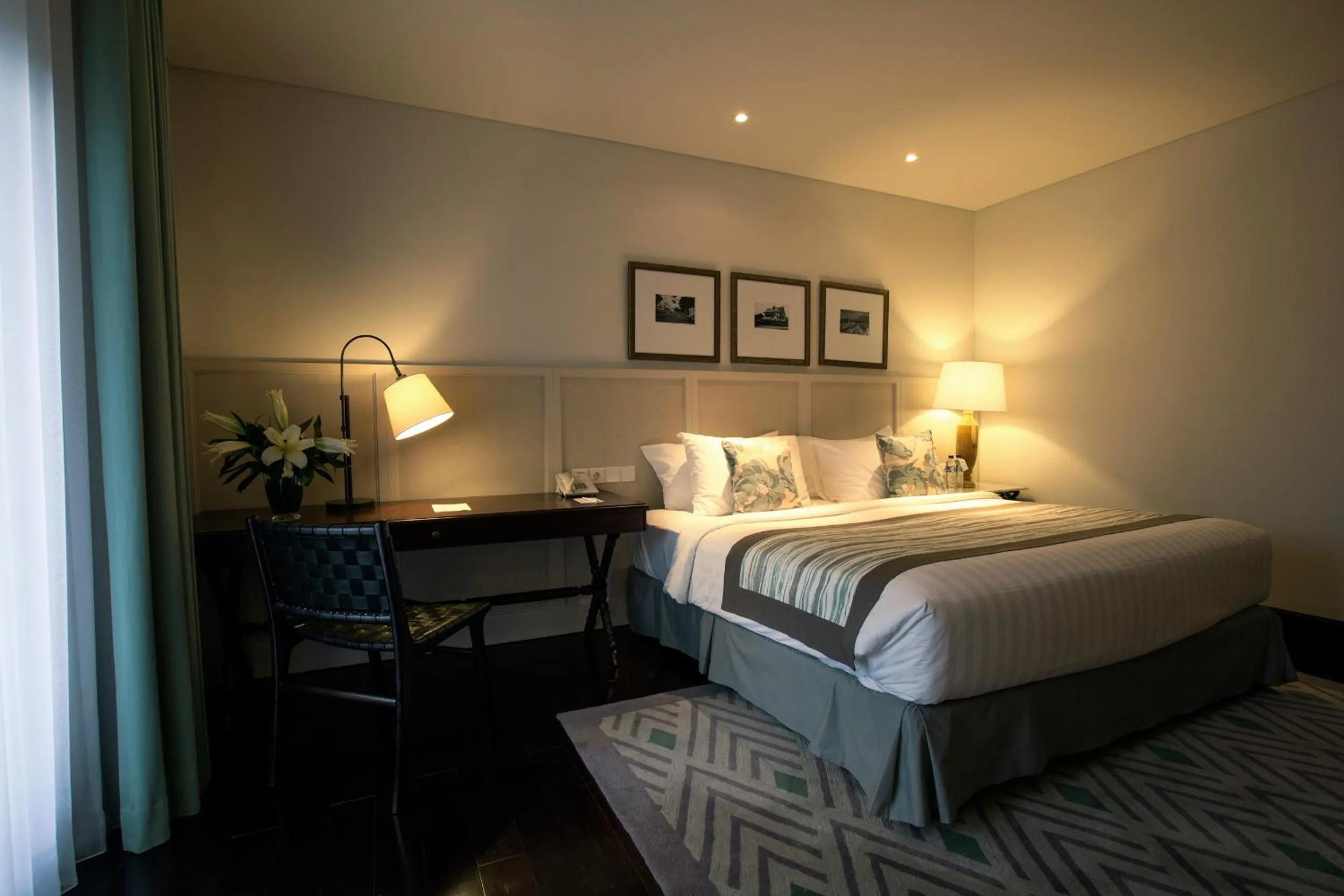 Bedroom, Bed in The Shalimar Boutique Hotel