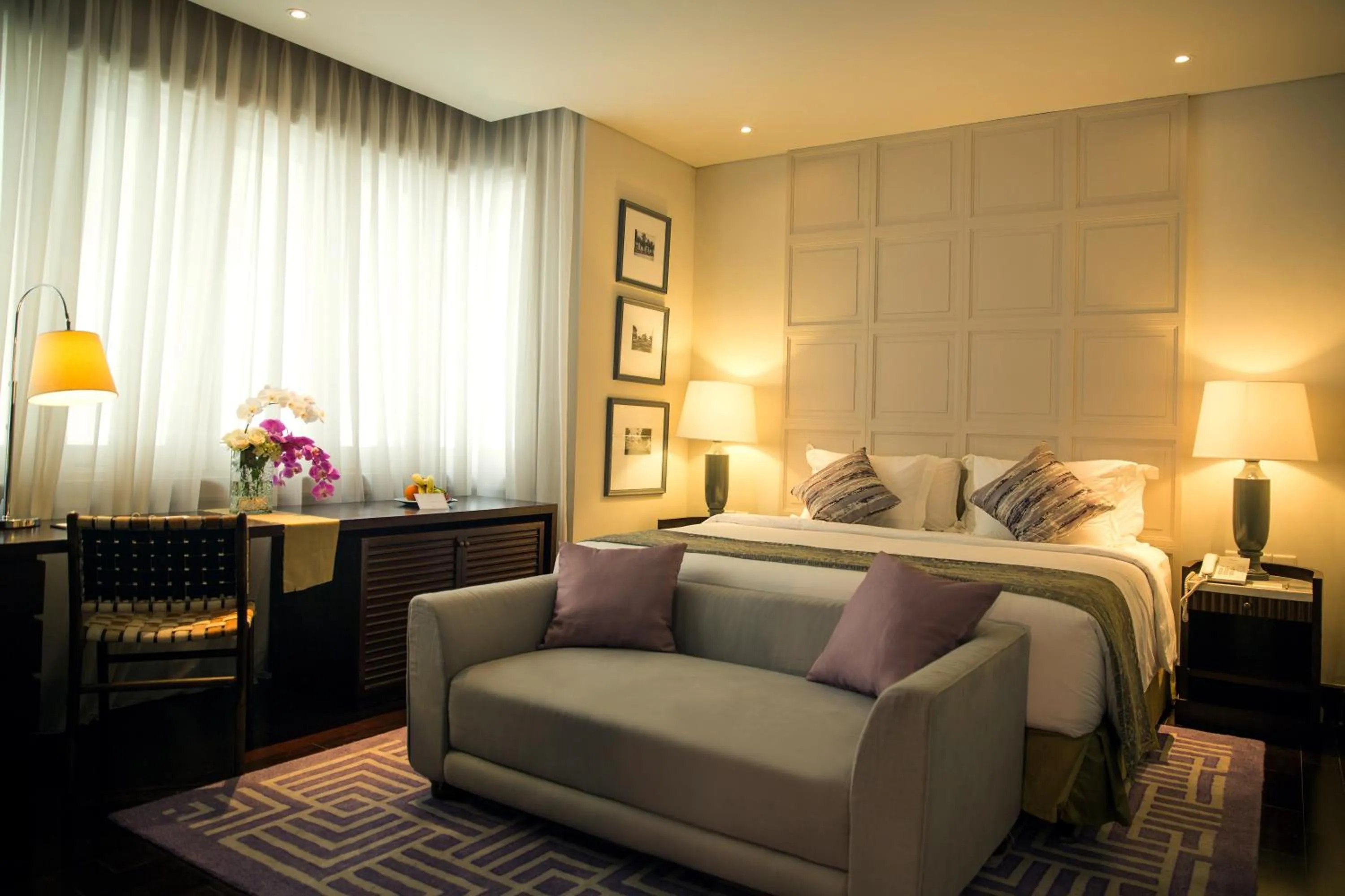 Photo of the whole room, Bed in The Shalimar Boutique Hotel