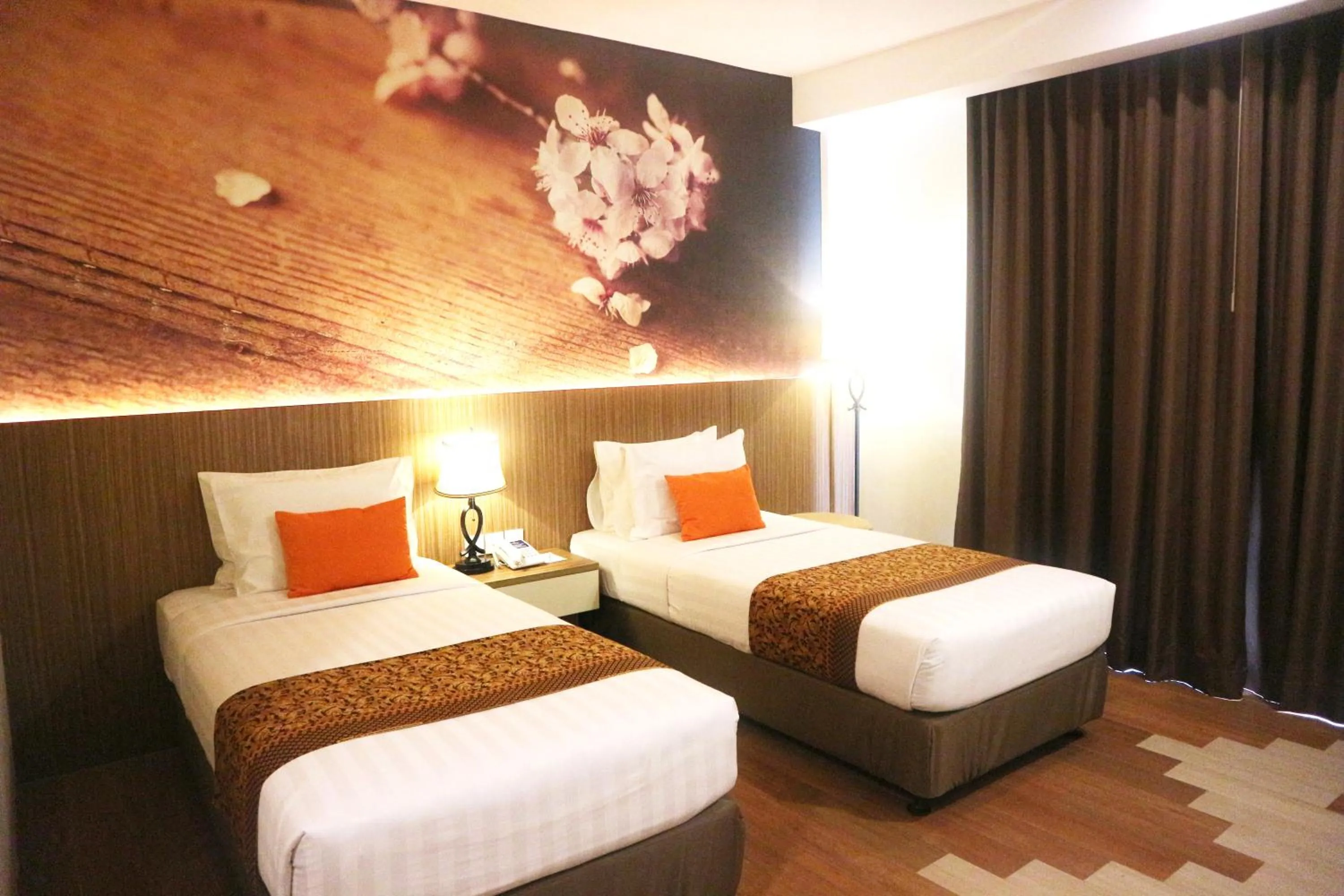 Bed in Golden Tulip Essential Belitung