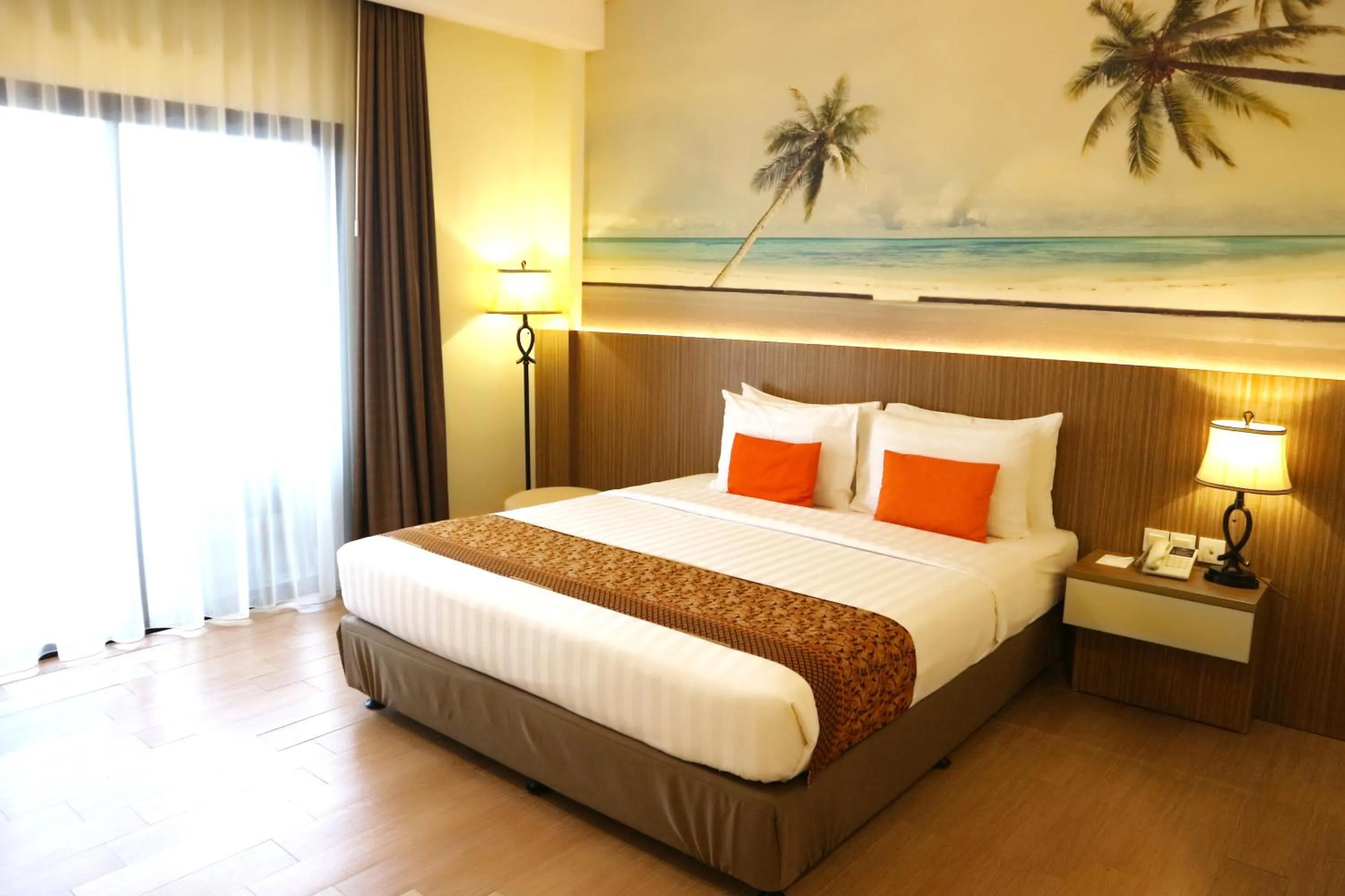 Bed in Golden Tulip Essential Belitung