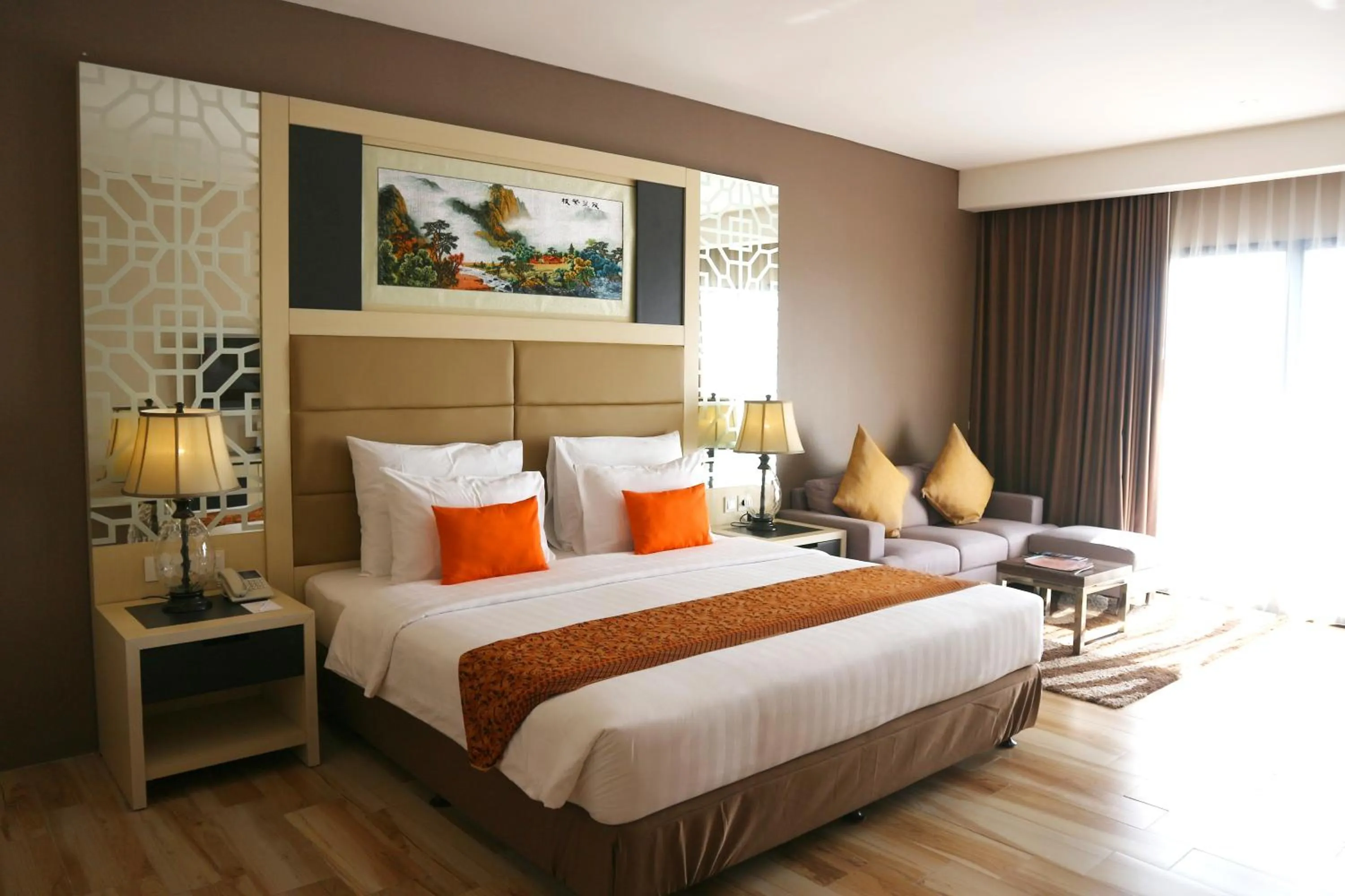 Bed in Golden Tulip Essential Belitung