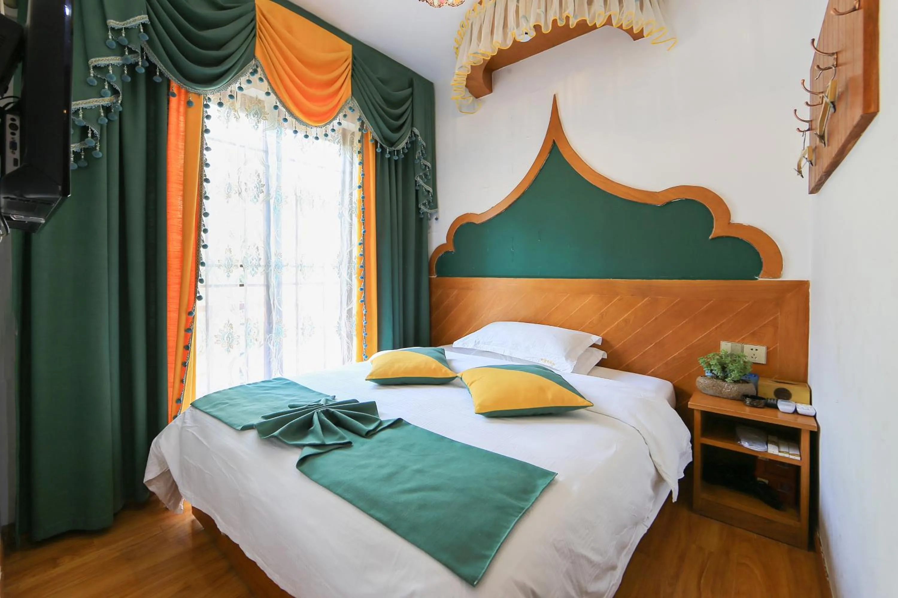 Bed in Edinburgh Hostel