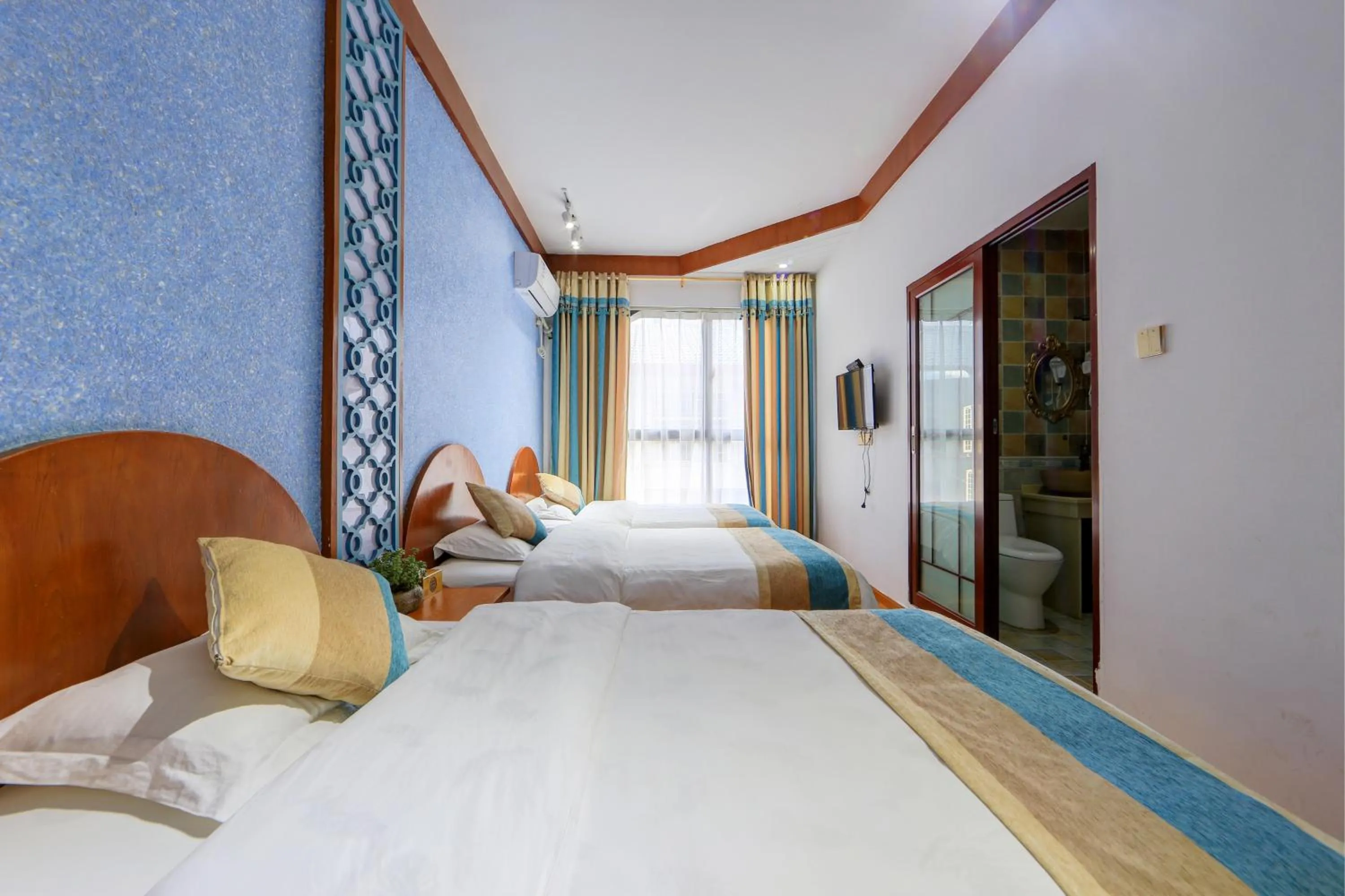 Bedroom, Bed in Edinburgh Hostel