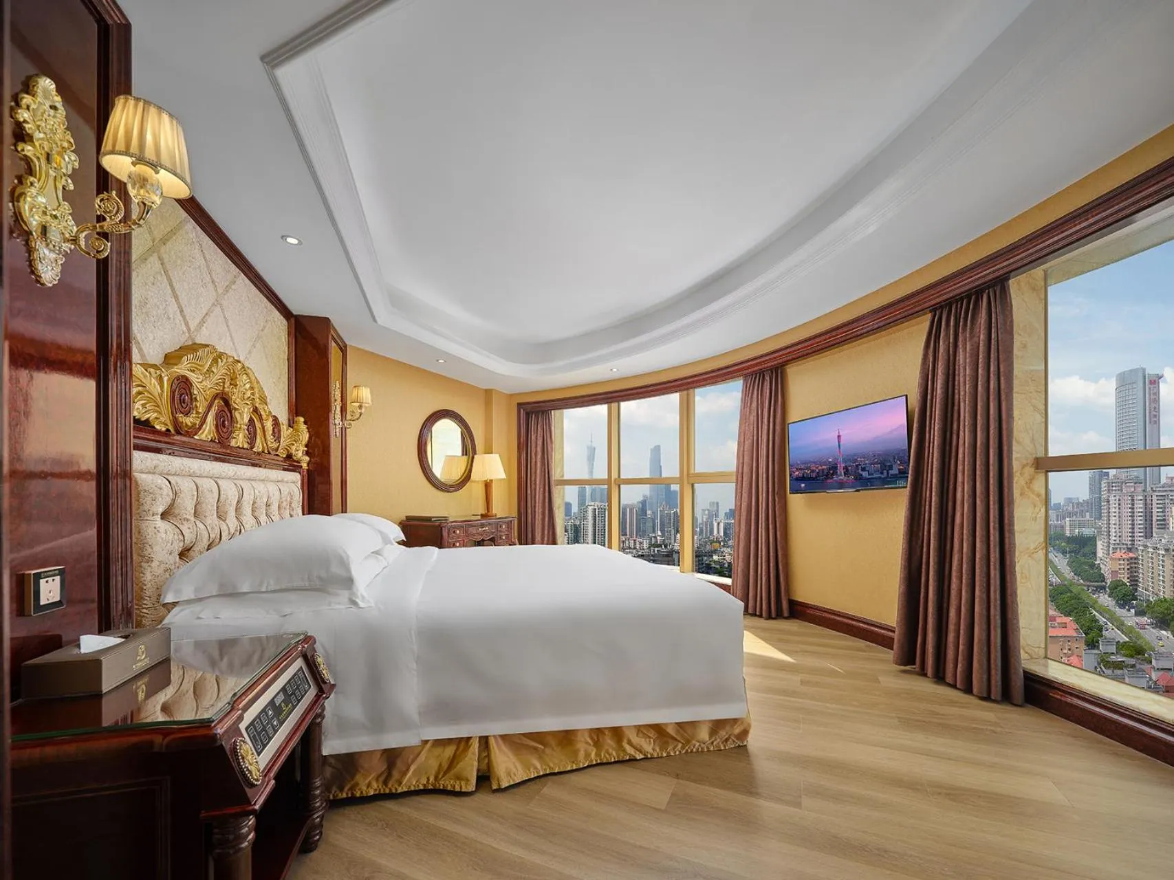 Photo of the whole room, Bed in Yueda Financial City International Hotel