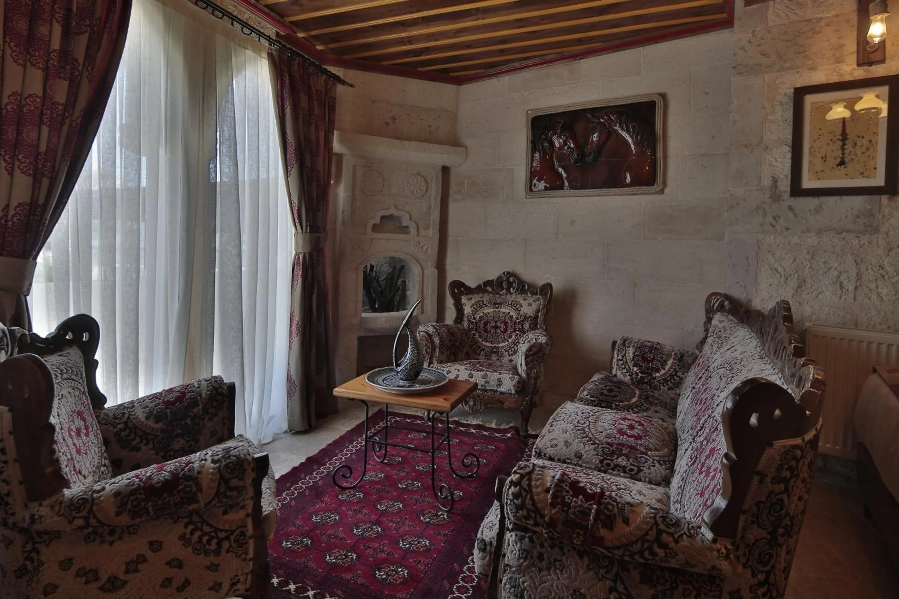Seating area in Aren Cave Hotel And Art Gallery