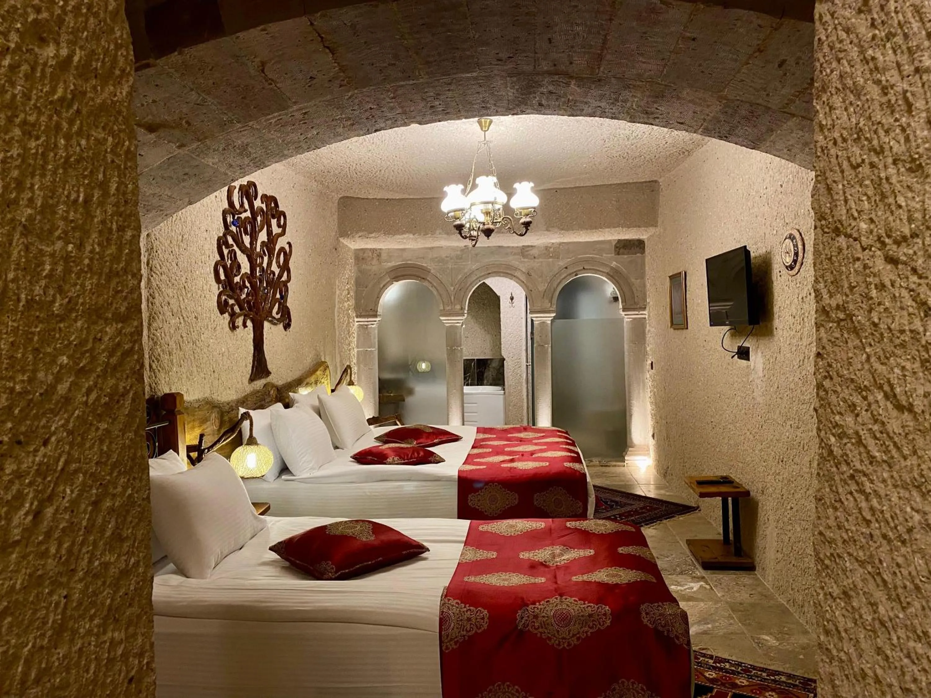 Bed in Aren Cave Hotel And Art Gallery