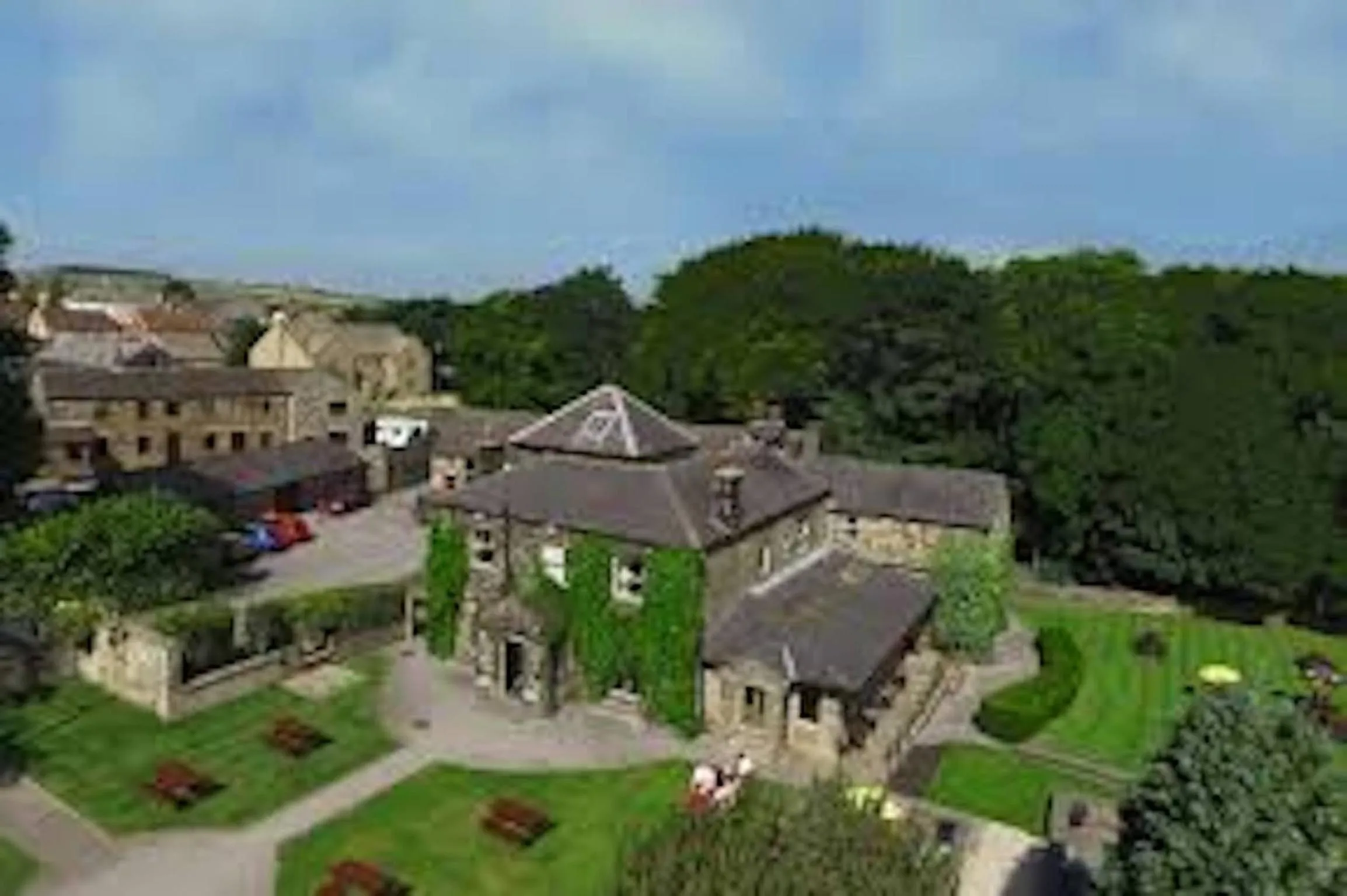 Facade/entrance in Cubley Hall