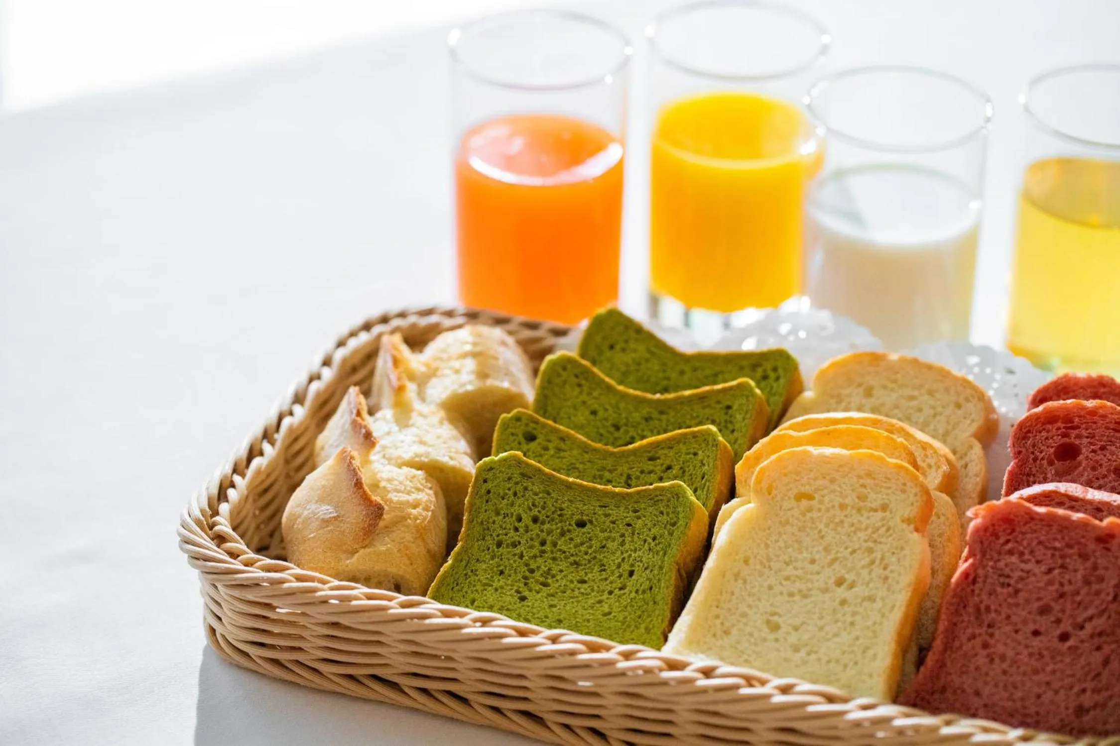 Restaurant/places to eat in Kobe Tor Road Hotel Sanraku